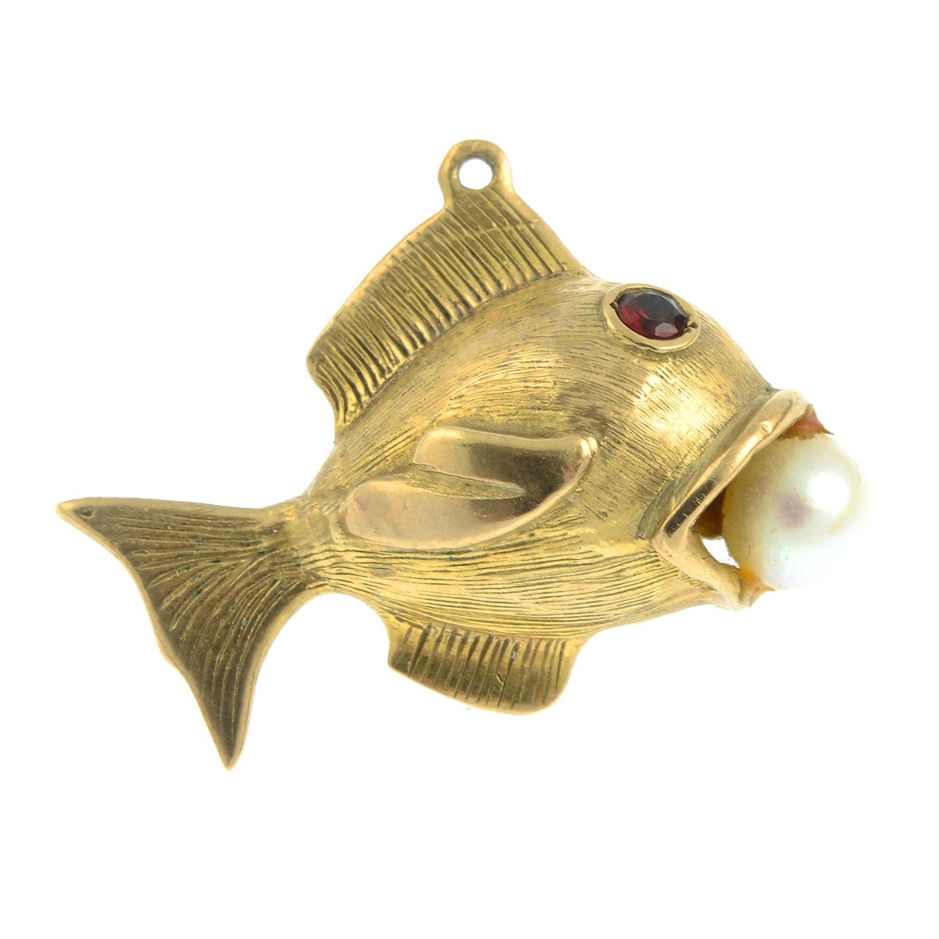 A 9ct gold fish pendant, with garnet and cultured pearl detail.