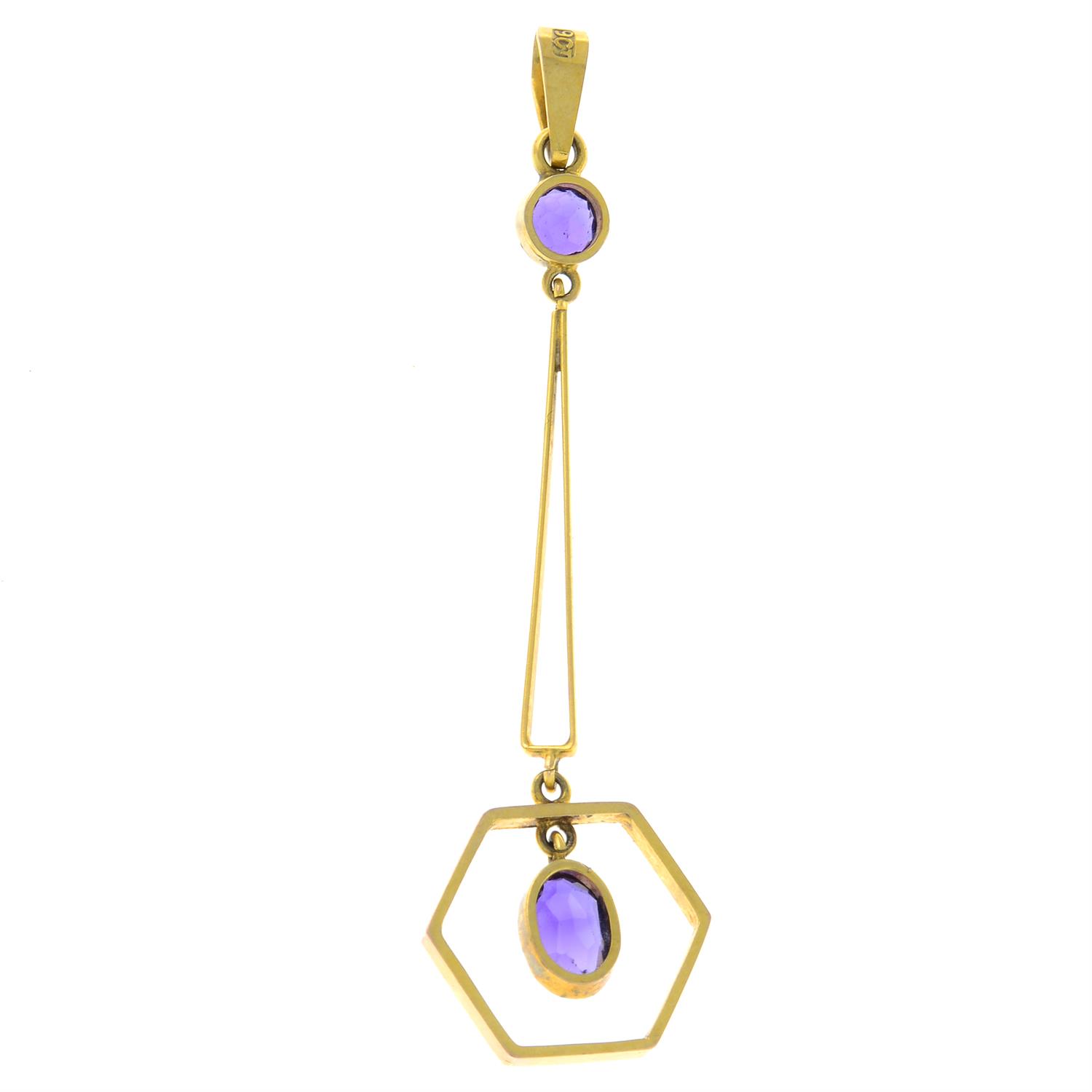 An early 20th century 9ct gold amethyst pendant. - Image 2 of 2