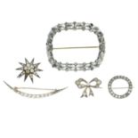 Five items of late Victorian and later paste jewellery, to include a star brooch.