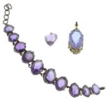 Three items of gem-set jewellery, to include an amethyst heart-shaped pendant.