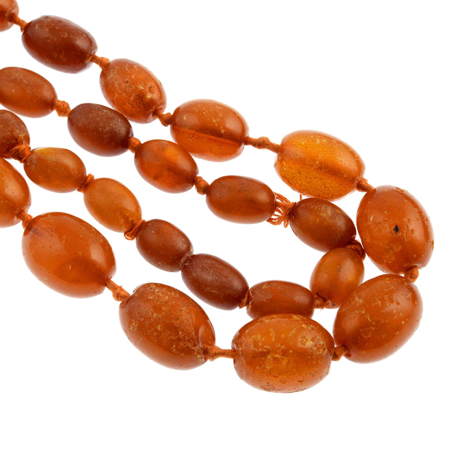 An amber oval bead single-strand woven necklace. - Image 2 of 2