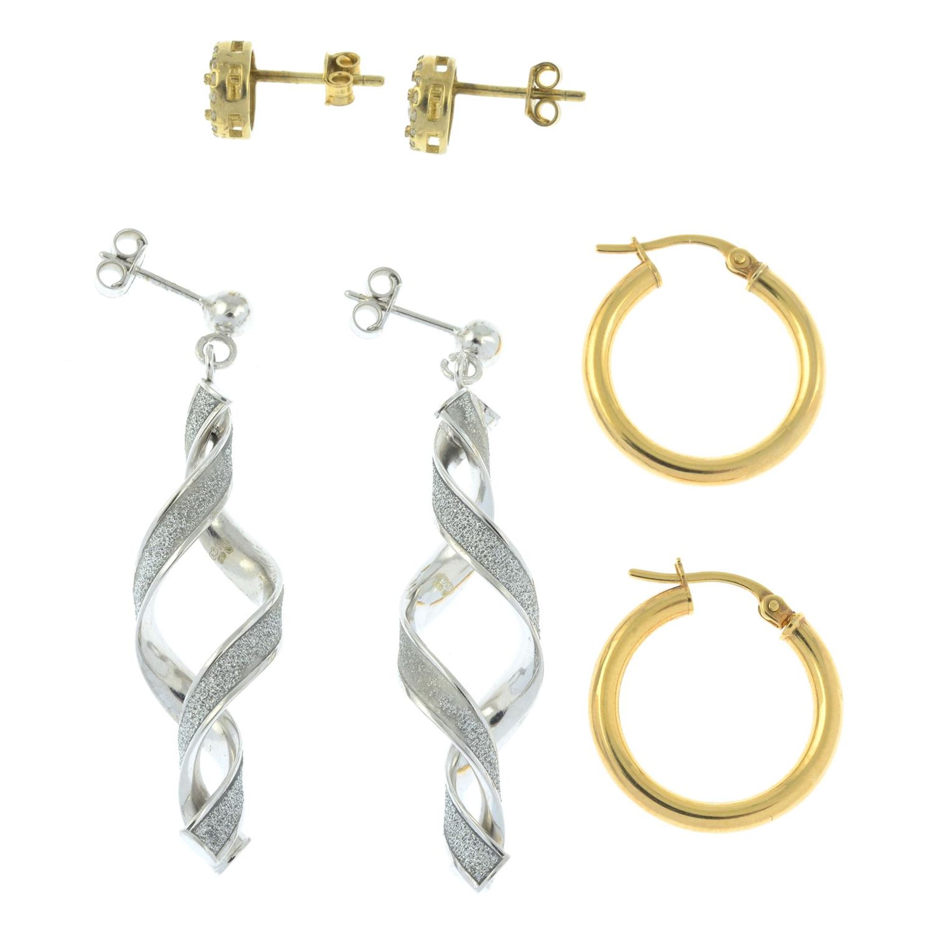 Three pairs of earrings. - Image 2 of 2