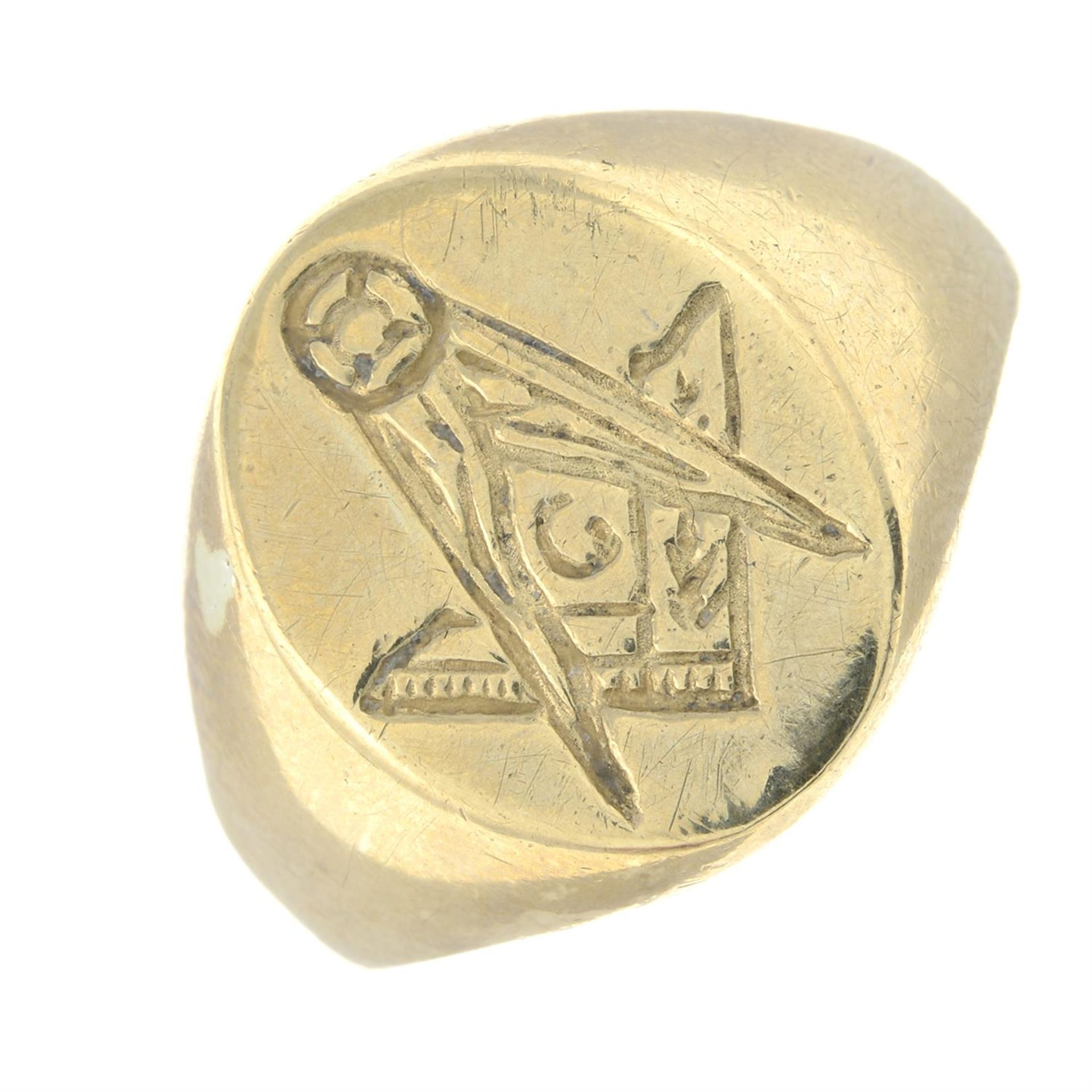 A 9ct gold signet ring, with Masonic square and compass.