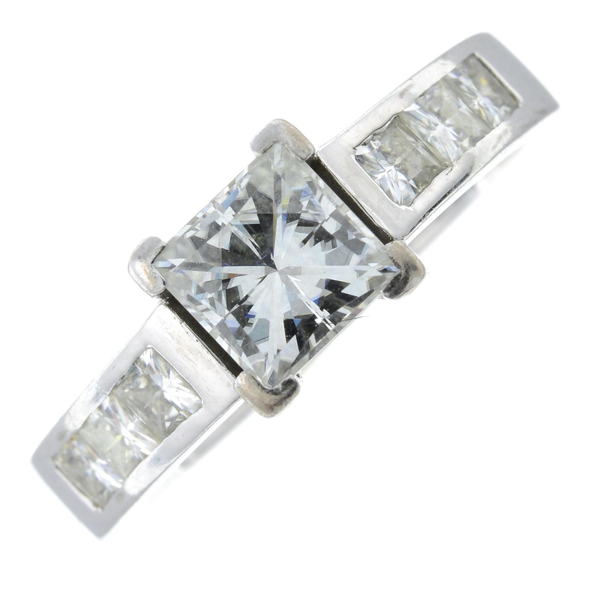 An 18ct gold synthetic moissanite ring.