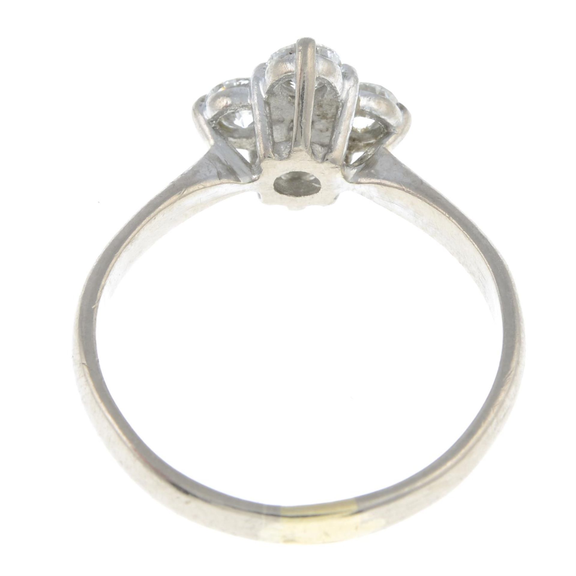An 18ct gold diamond cluster ring. - Image 2 of 2