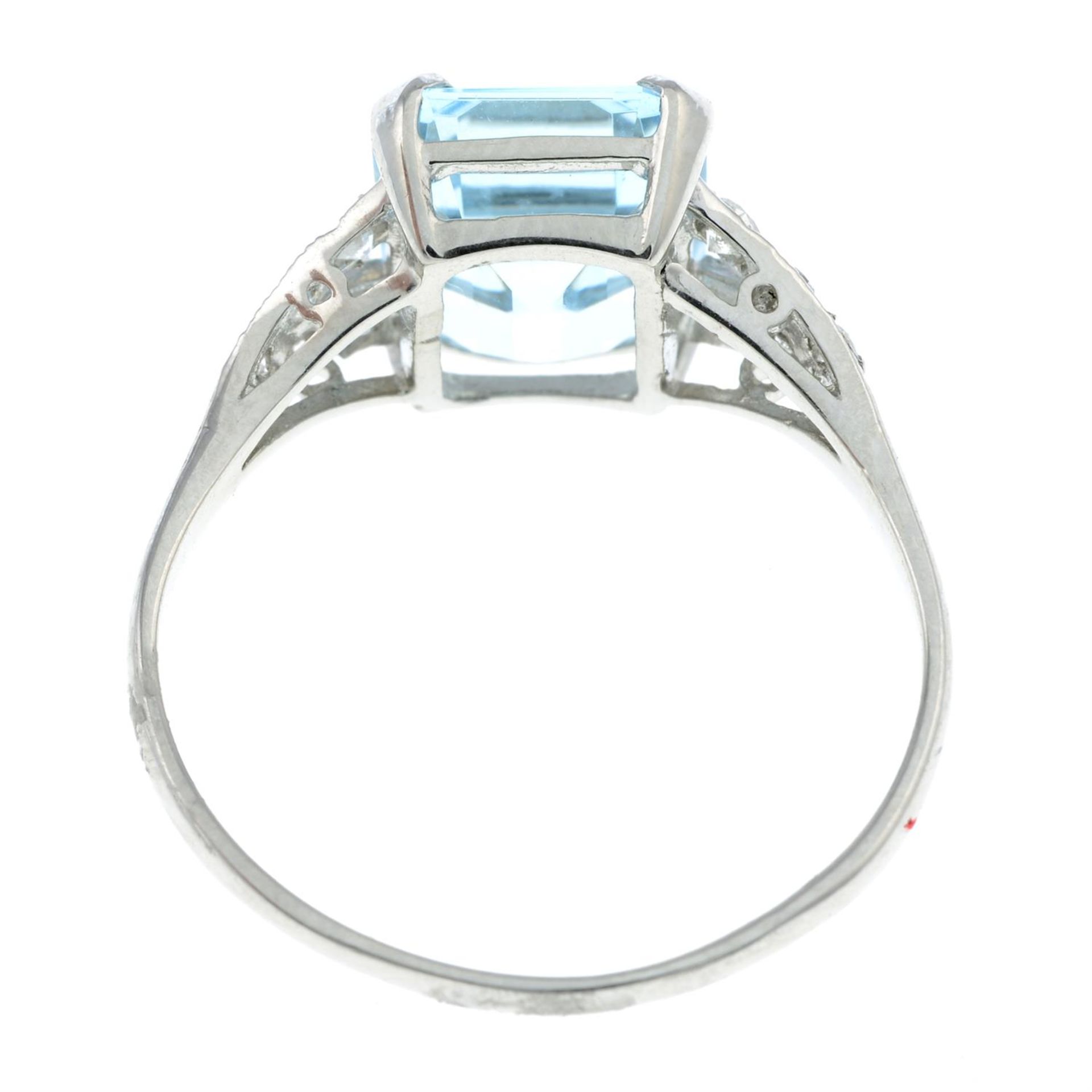 An aquamarine and diamond ring. - Image 2 of 2