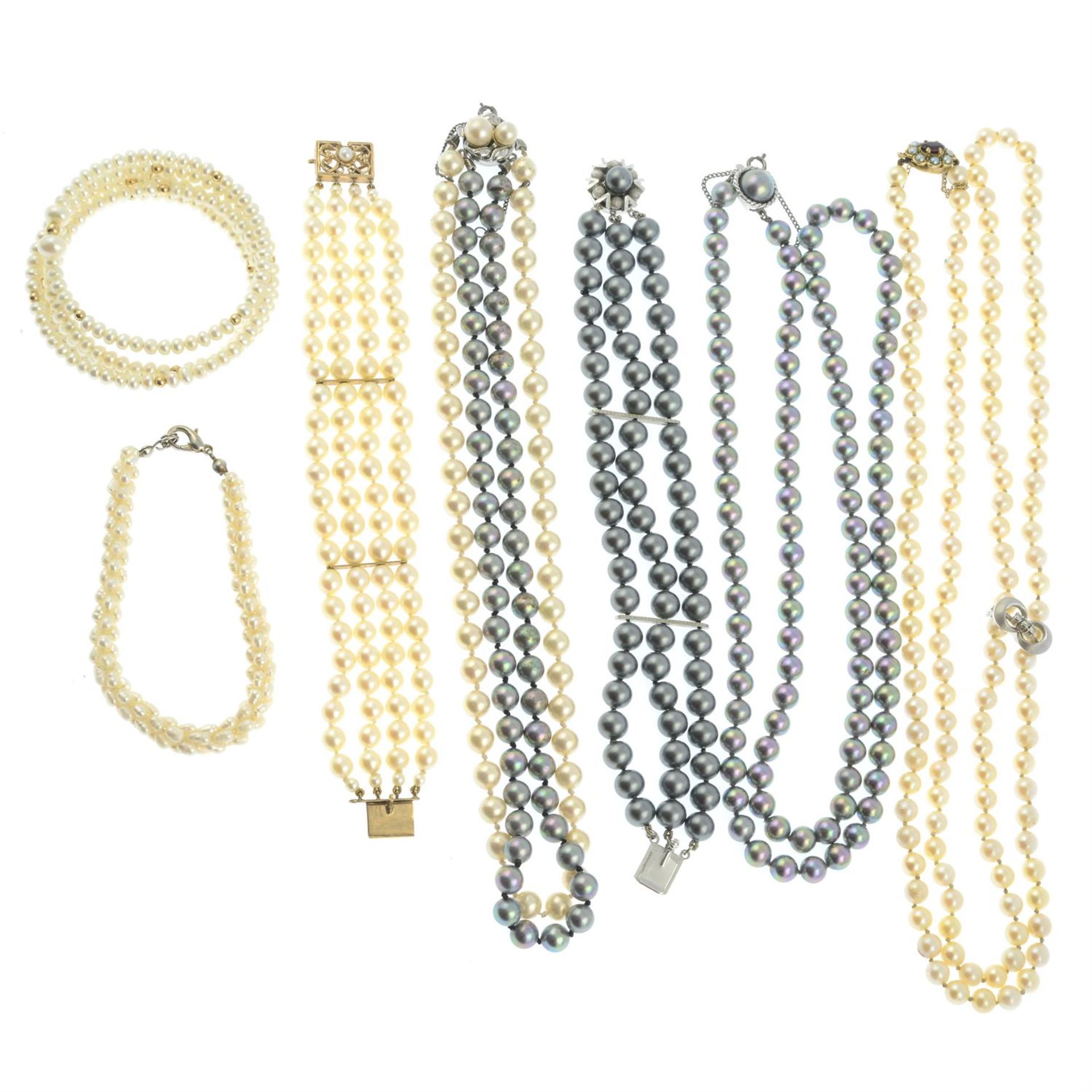 A selection of cultured pearl jewellery, comprising three necklaces and four bracelets.