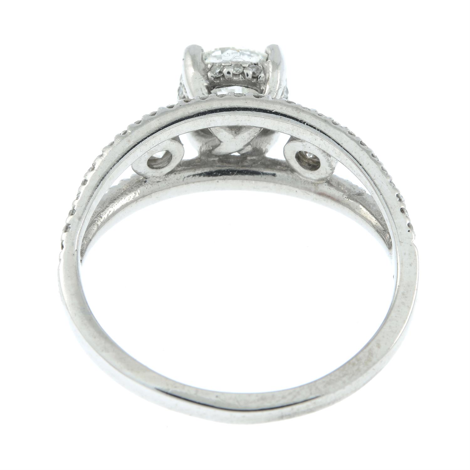 A brilliant-cut diamond ring. - Image 2 of 3