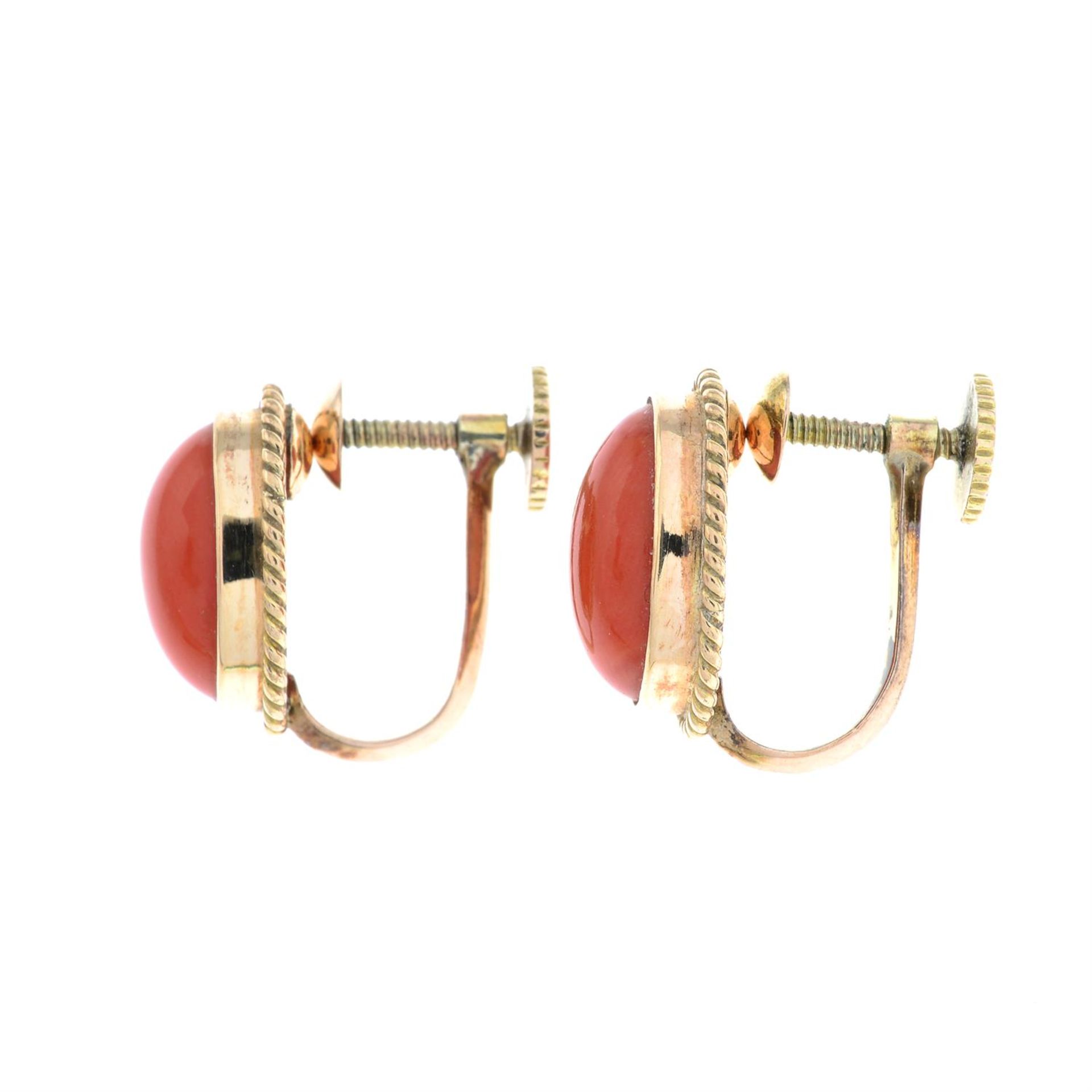 A pair of coral earrings. - Image 2 of 2