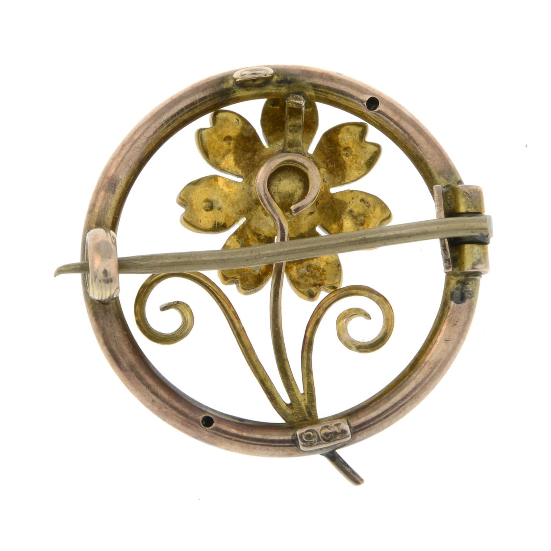 An early 20th century 9ct gold split pearl and seed pearl floral motif brooch. - Image 2 of 2