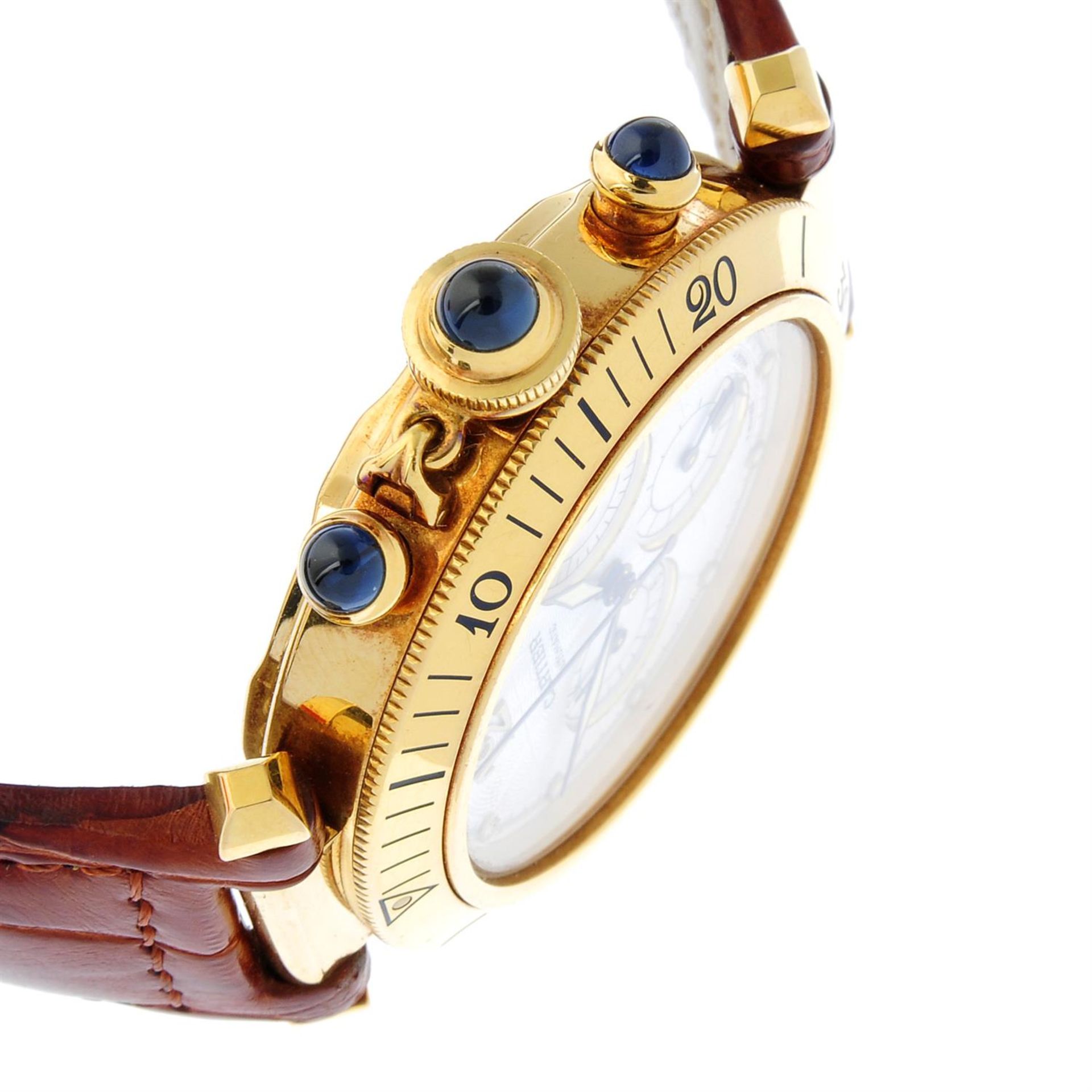 CARTIER - an 18ct yellow gold Pasha chronograph wrist watch, 38mm. - Image 3 of 6