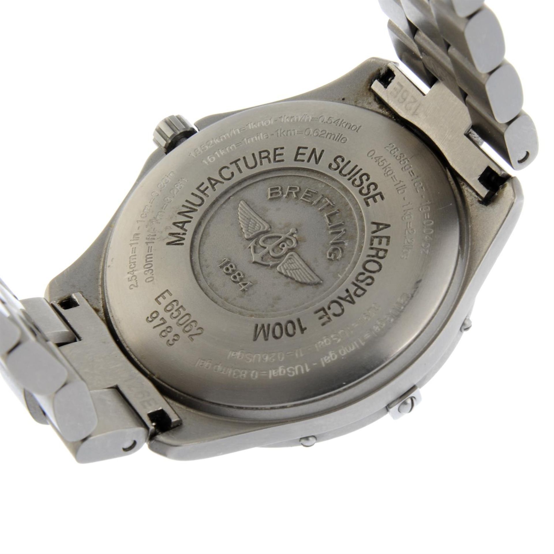 BREITLING - a titanium Aerospace bracelet watch. 40mm. - Image 4 of 6