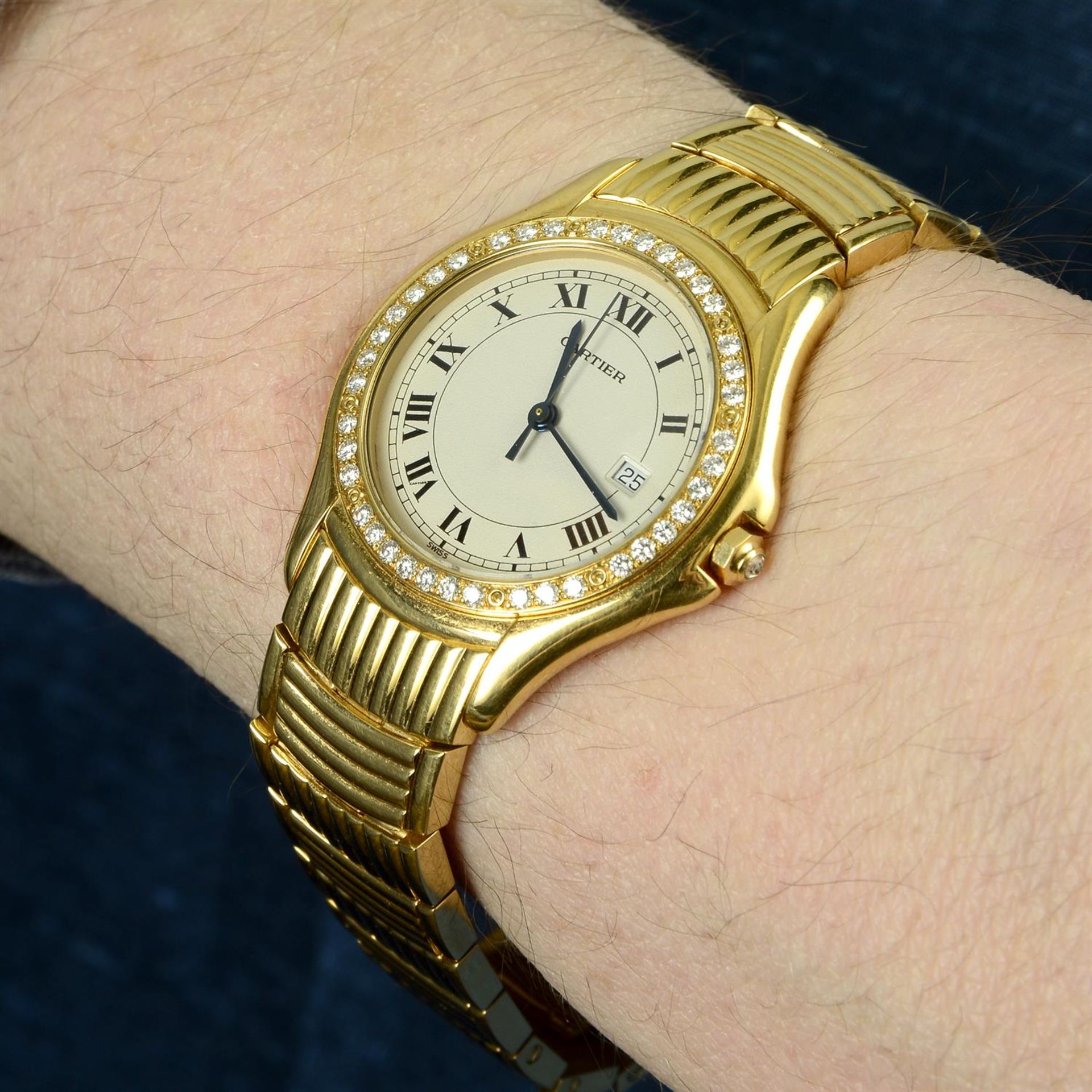 CARTIER - an 18ct yellow gold Cougar bracelet watch, 33mm. - Bild 5 aus 5