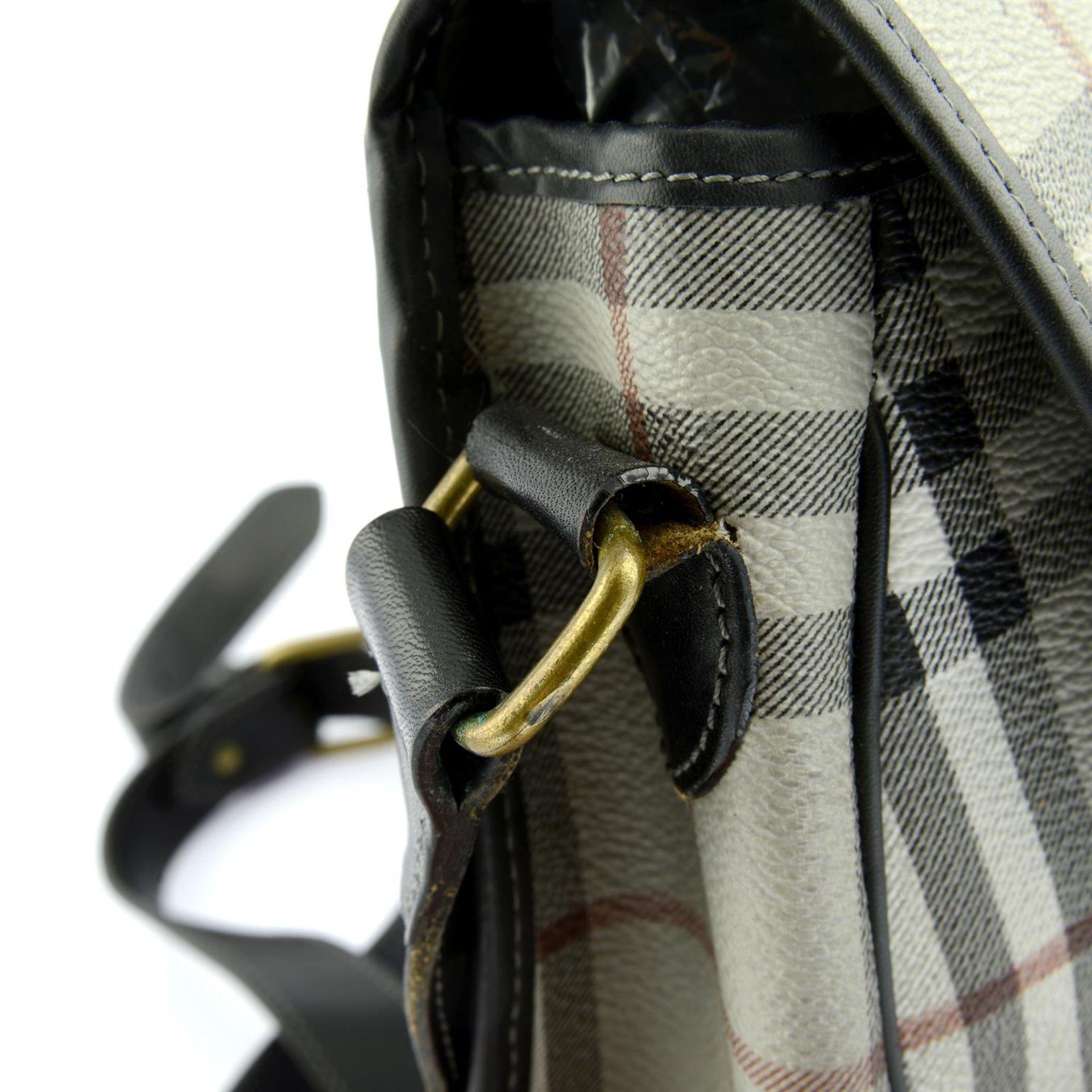 BURBERRY - a grey Nova check satchel. - Image 6 of 6