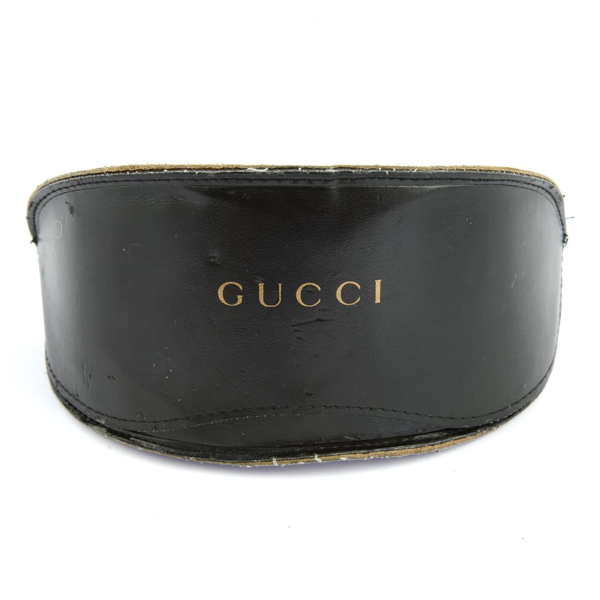 GUCCI - a pair of sunglasses. - Image 3 of 3