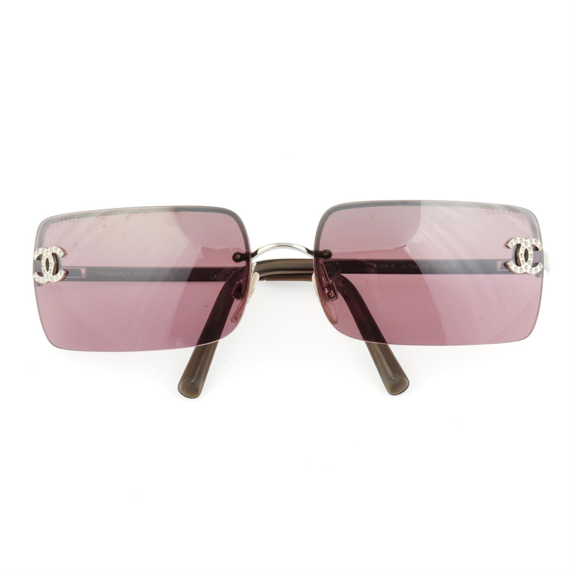 CHANEL - a pair of sunglasses.