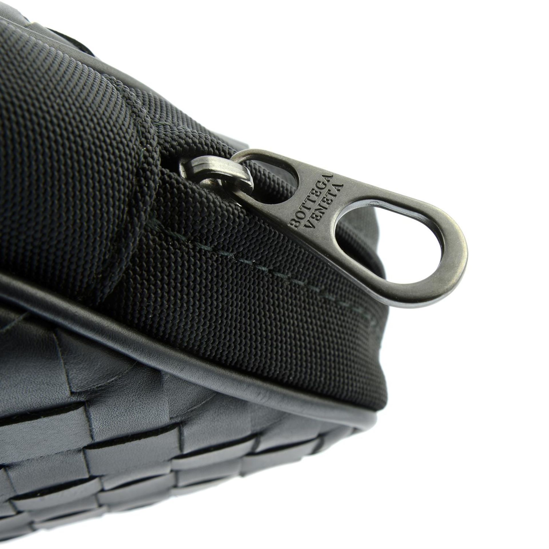 BOTTEGA VENETA - a black leather pouch. - Image 4 of 4