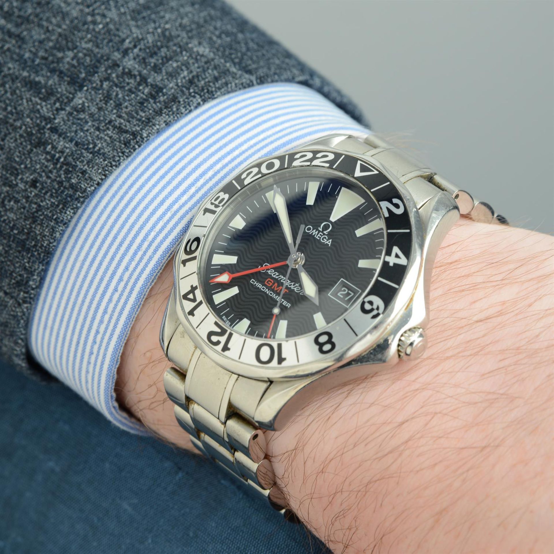 OMEGA - a limited edition stainless steel Seamaster GMT '50th Anniversary' bracelet watch, 41mm. - Image 5 of 5