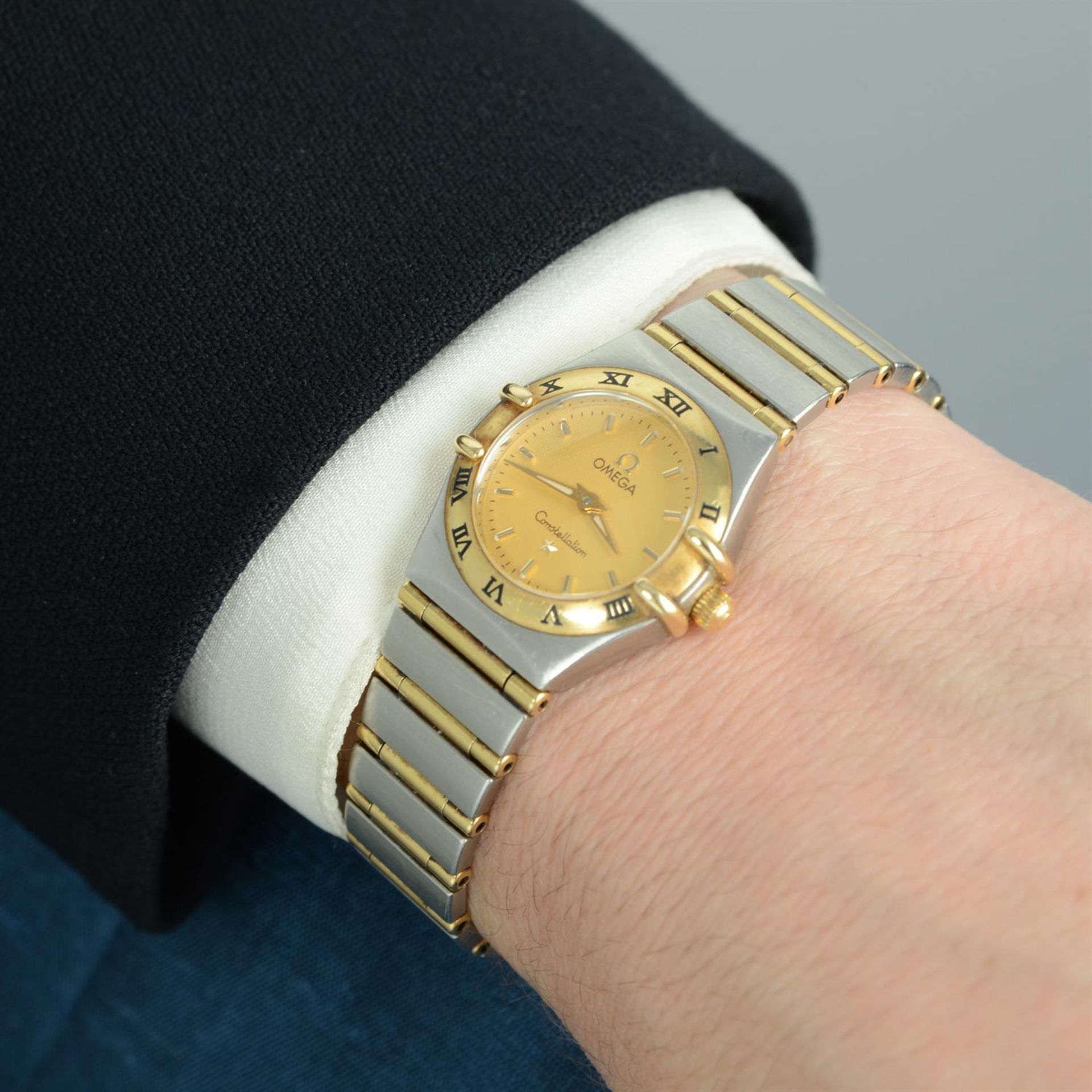OMEGA - a bi-metal Constellation bracelet watch, 22mm. - Image 5 of 5