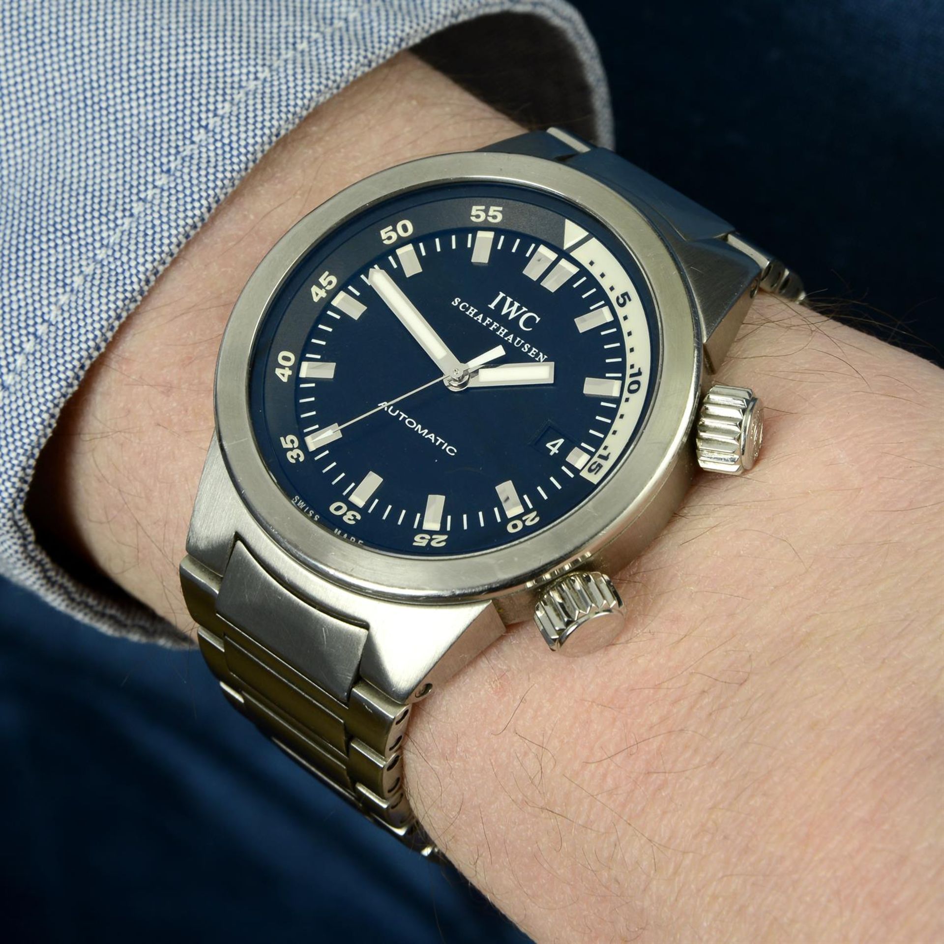 IWC - a stainless steel Aquatimer bracelet watch, 42mm. - Image 5 of 5