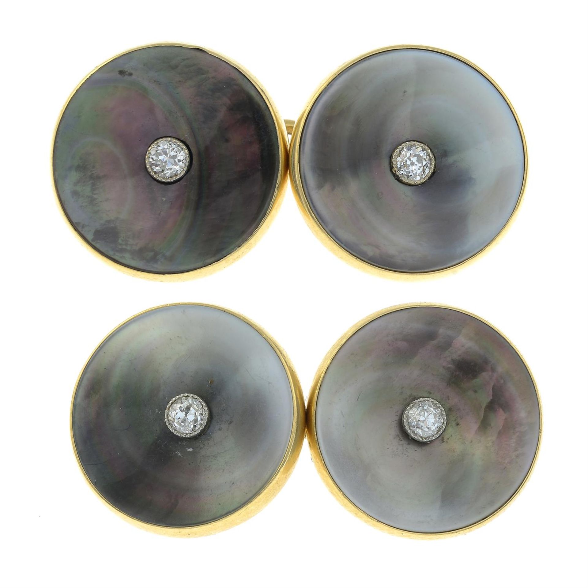 A pair of early 20th century 18ct gold old-cut diamond and mother-of-pearl cufflinks. - Bild 2 aus 3