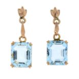 A pair of aquamarine drop earrings.