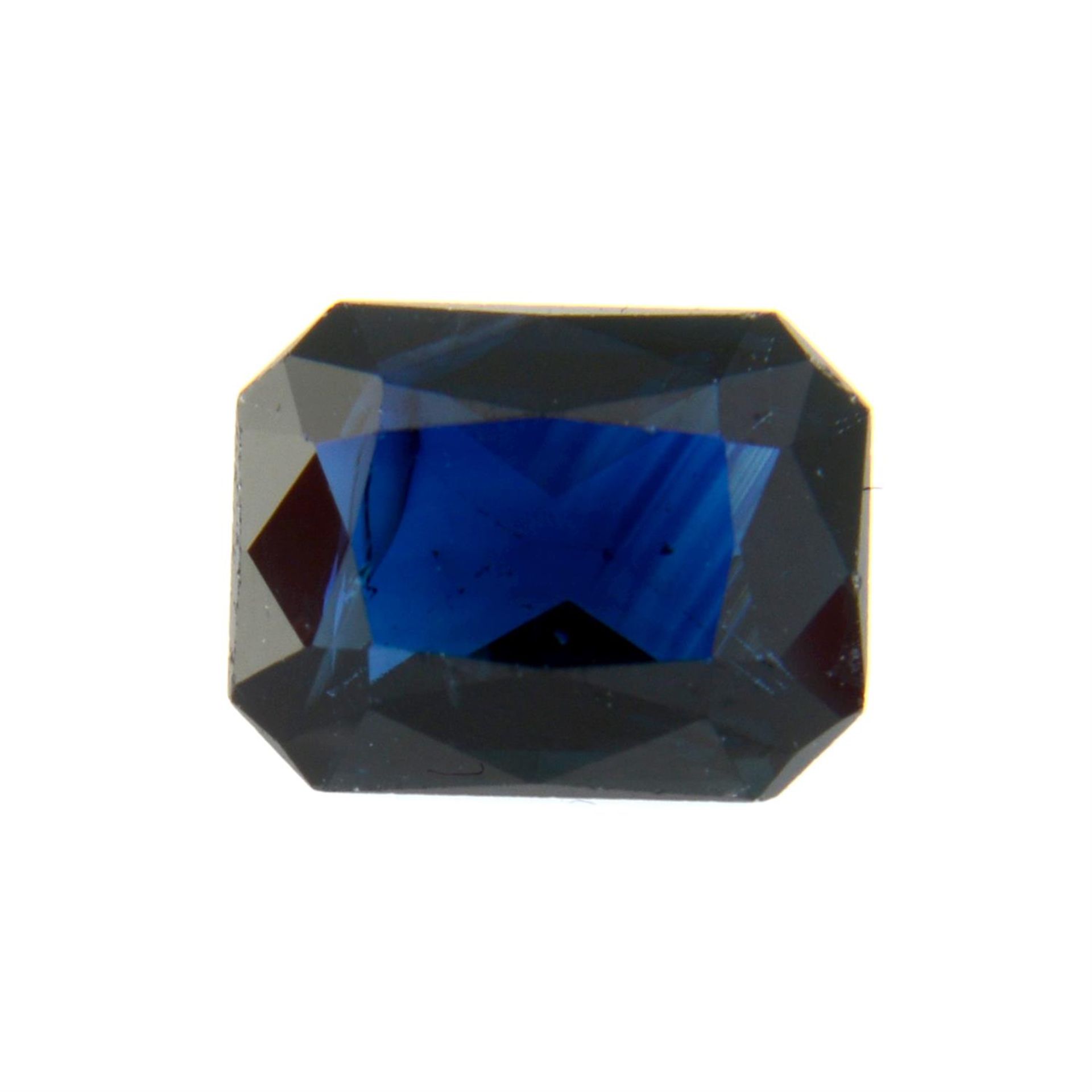 A rectangular shape sapphire, weighing 2ct