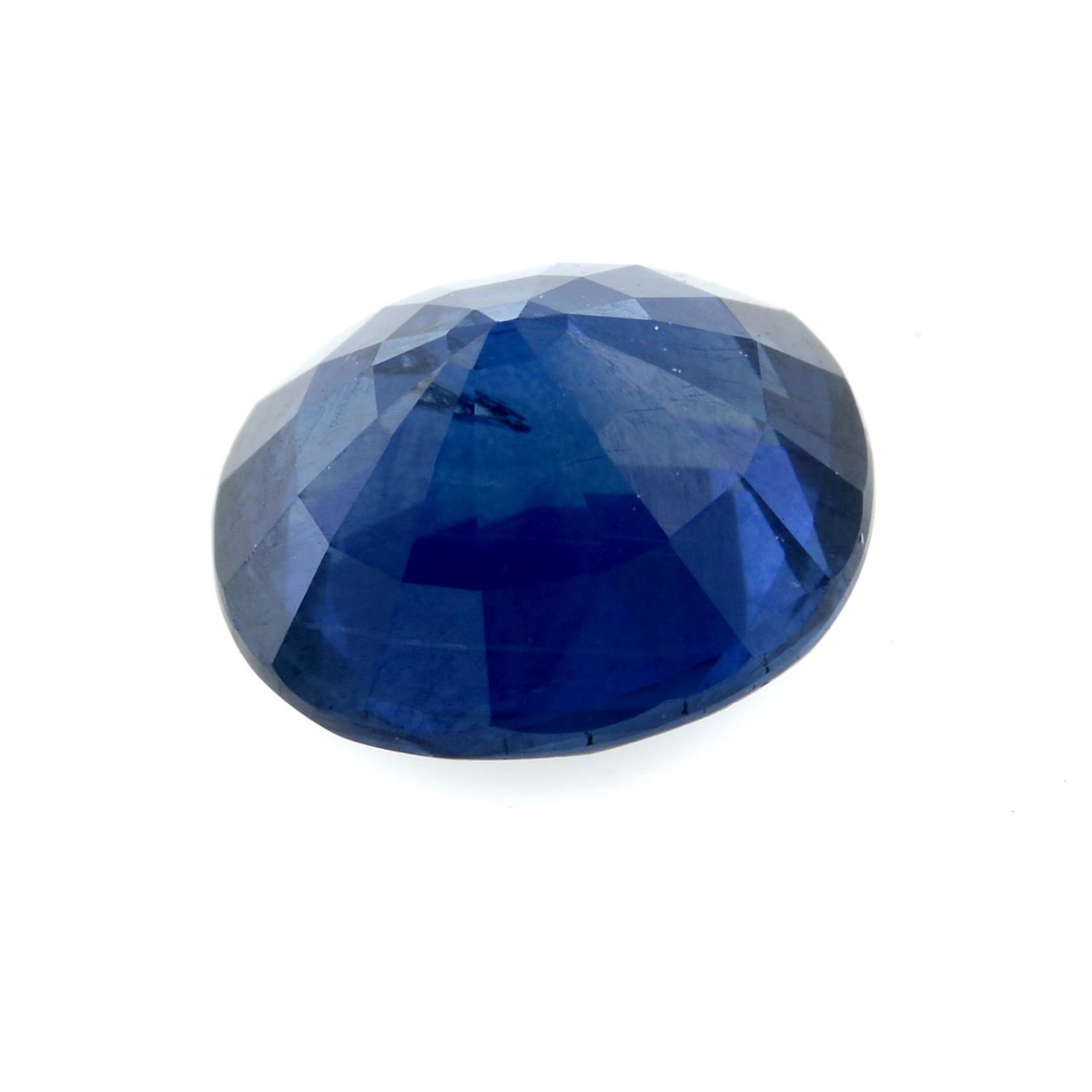 An oval shape sapphire, weighing 2.13ct - Image 2 of 2