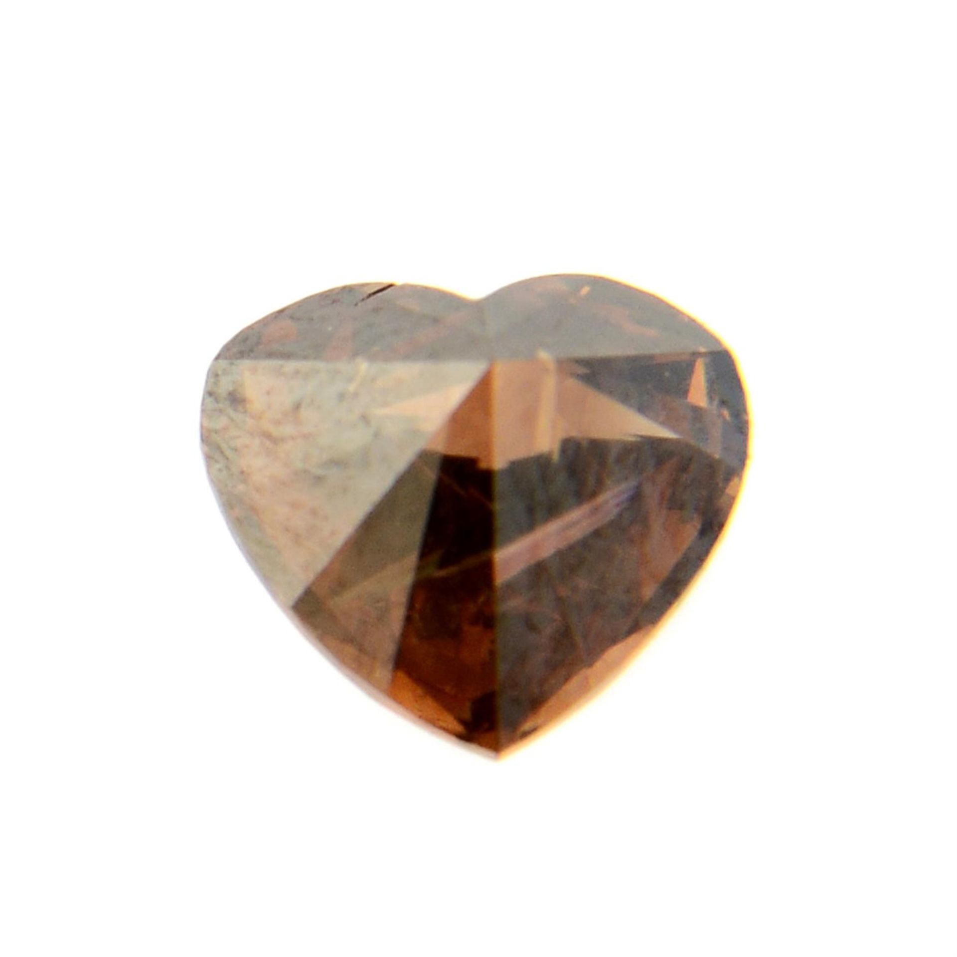 A heart shape 'brown' diamond, weighing 1.02ct. Estimated to be 'brown' colour and I1 clarity - Image 2 of 2
