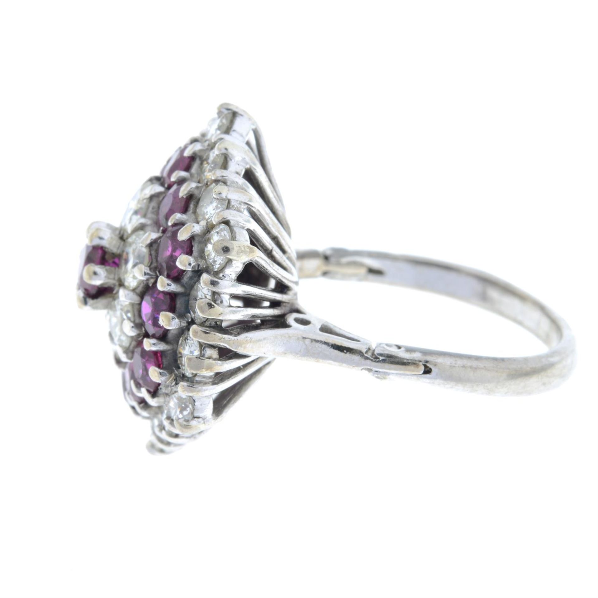 A brilliant-cut diamond and ruby cluster ring. - Image 5 of 6