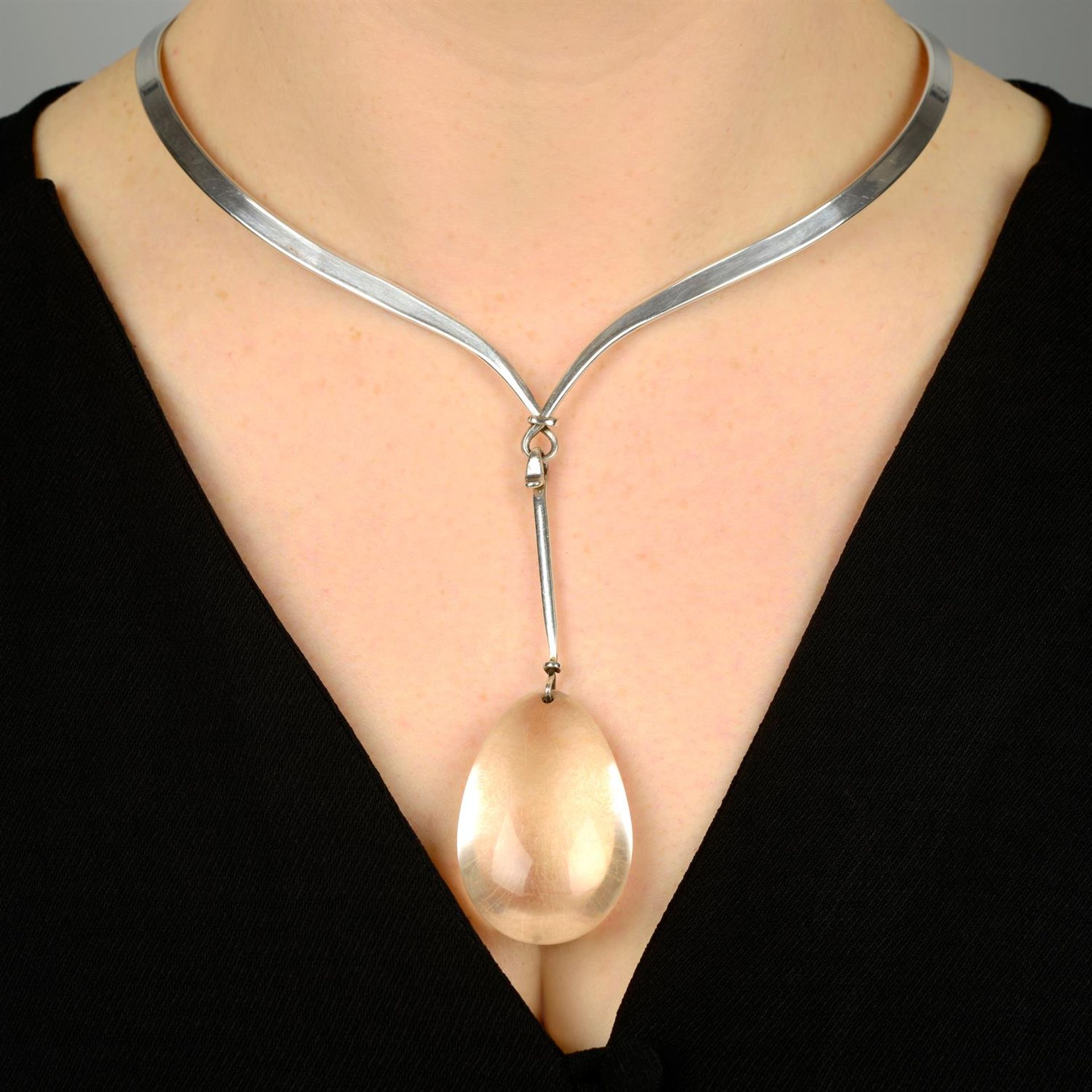 A rutilated quartz 'Dew Drop' necklace collar, by Torun Bülow-Hübe for Georg Jensen.