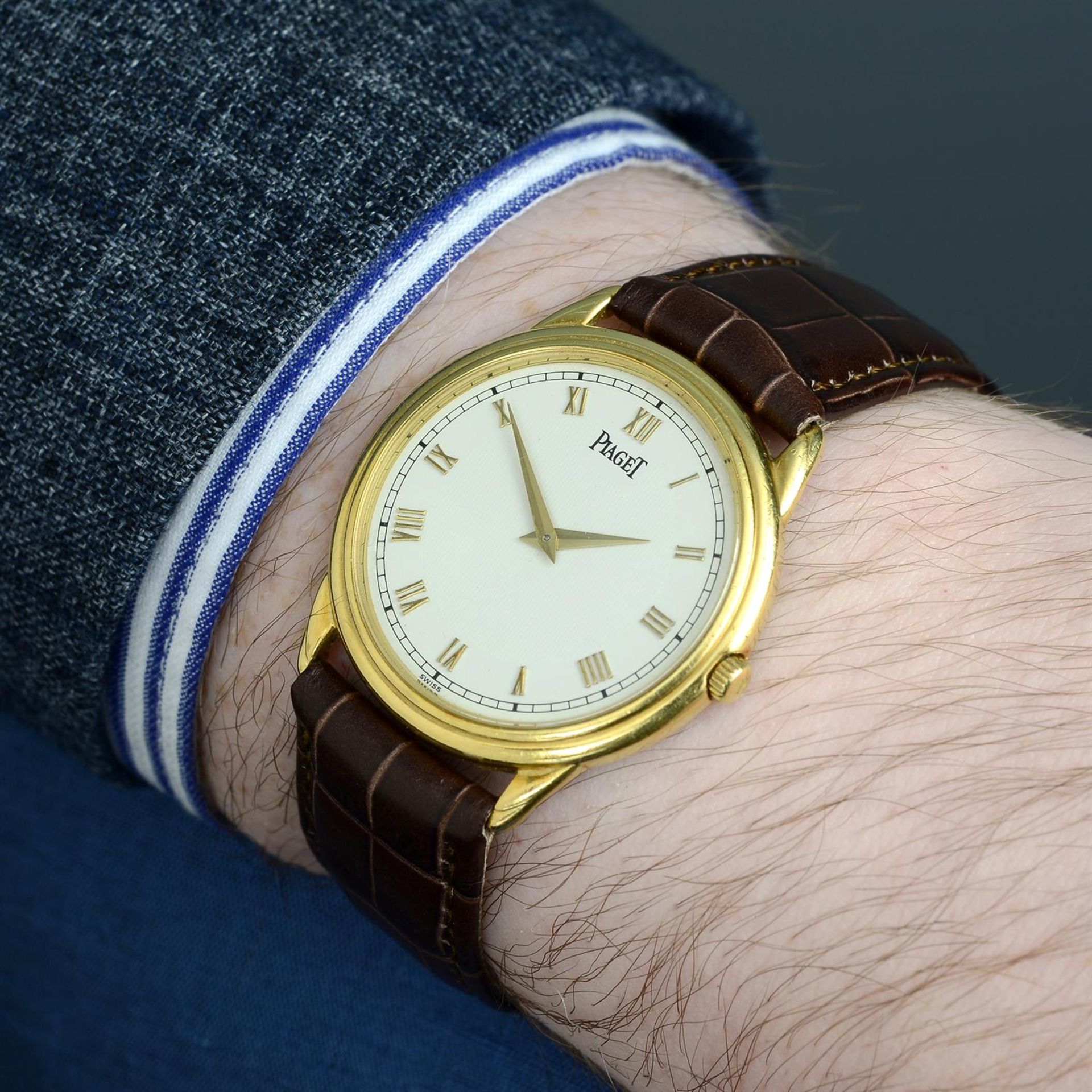 PIAGET - an 18ct yellow gold Ultra Thin wrist watch, 33mm. - Image 5 of 5