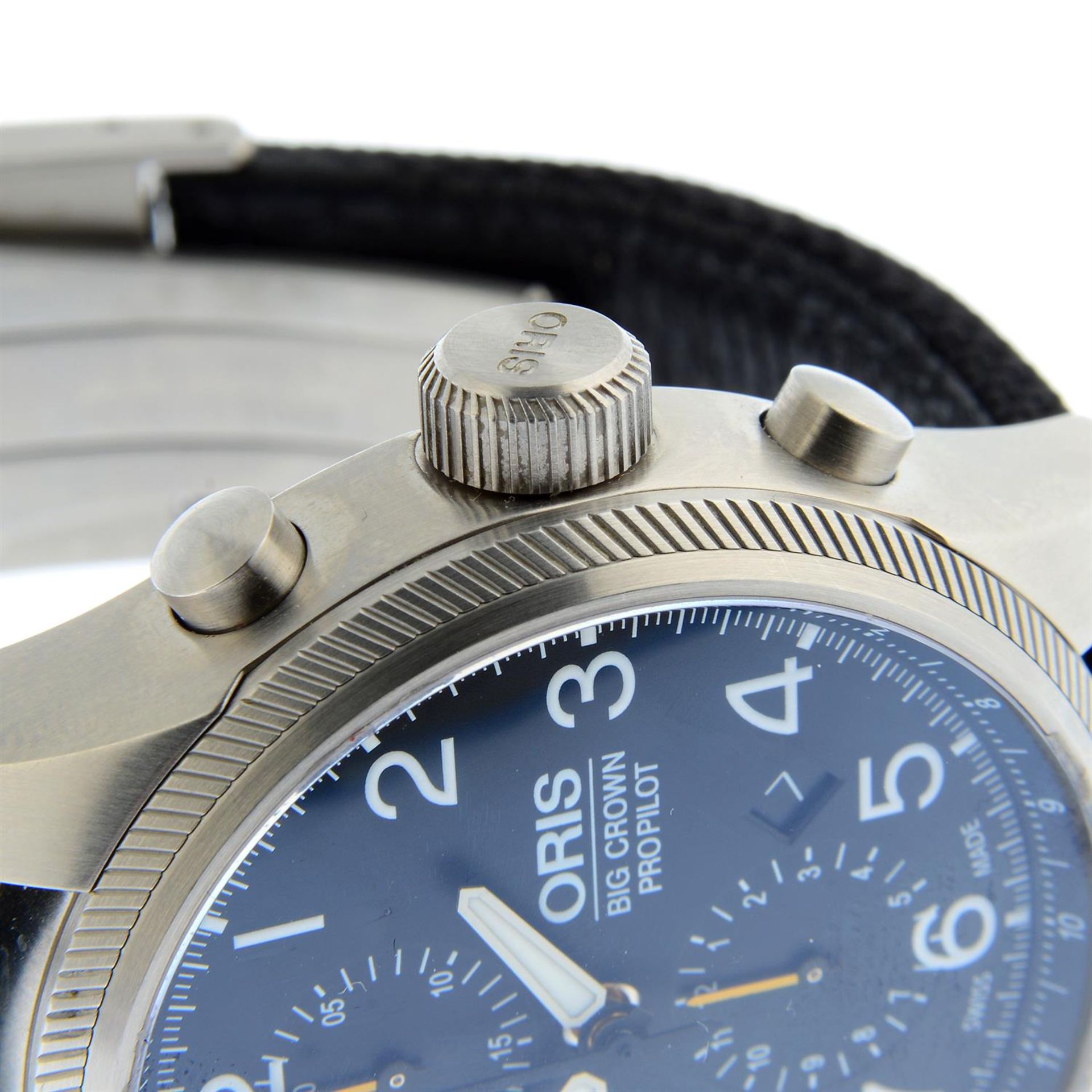 ORIS - a stainless steel Big Crown Pro Pilot chronograph wrist watch, 44mm. - Image 3 of 6