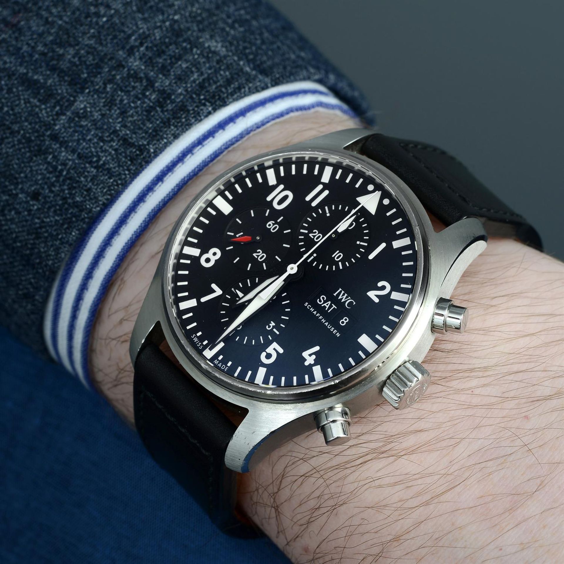 IWC - a stainless steel Pilot chronograph wrist watch, 43mm. - Image 5 of 6