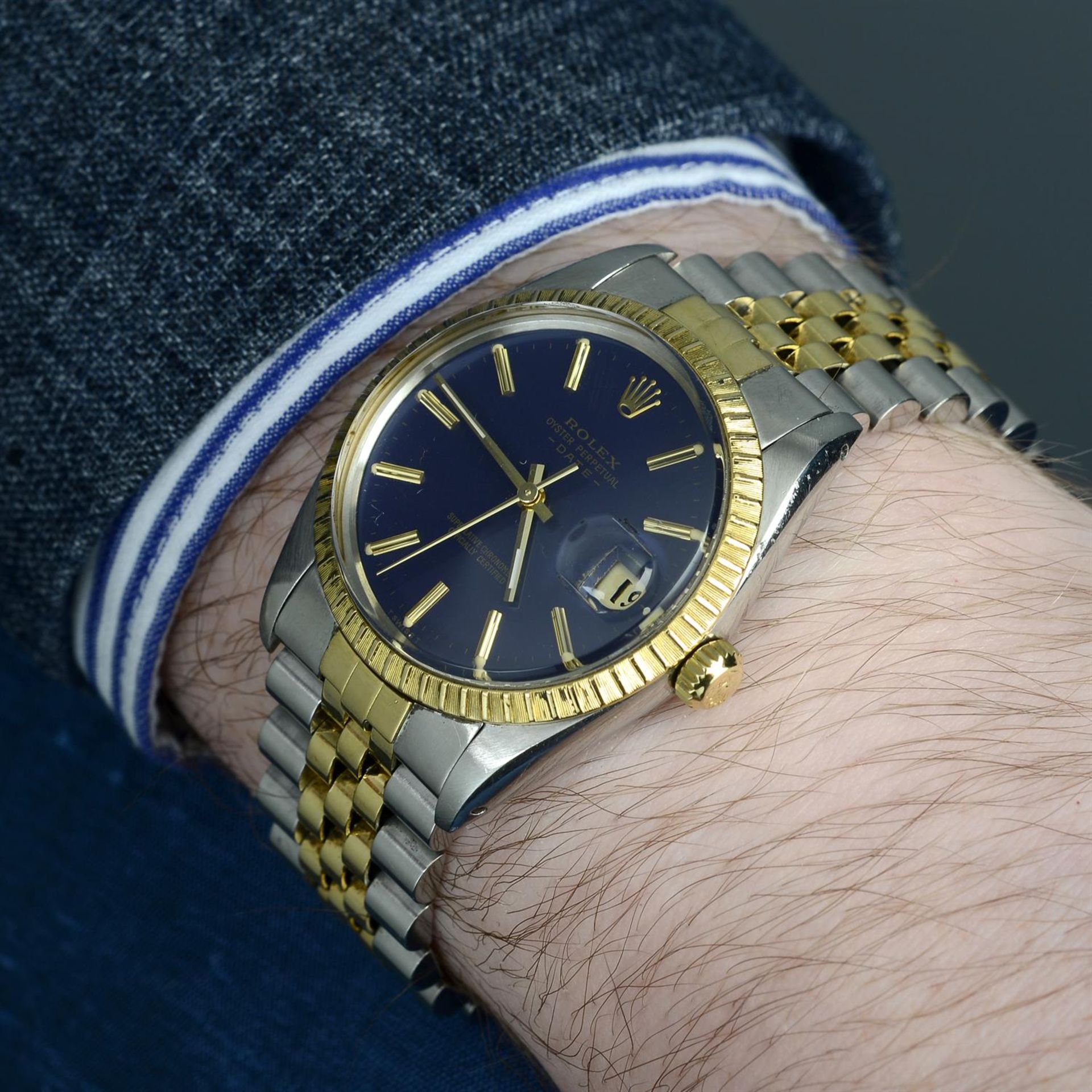 ROLEX - a bi-metal Oyster Perpetual Date bracelet watch, 34mm. - Image 5 of 5