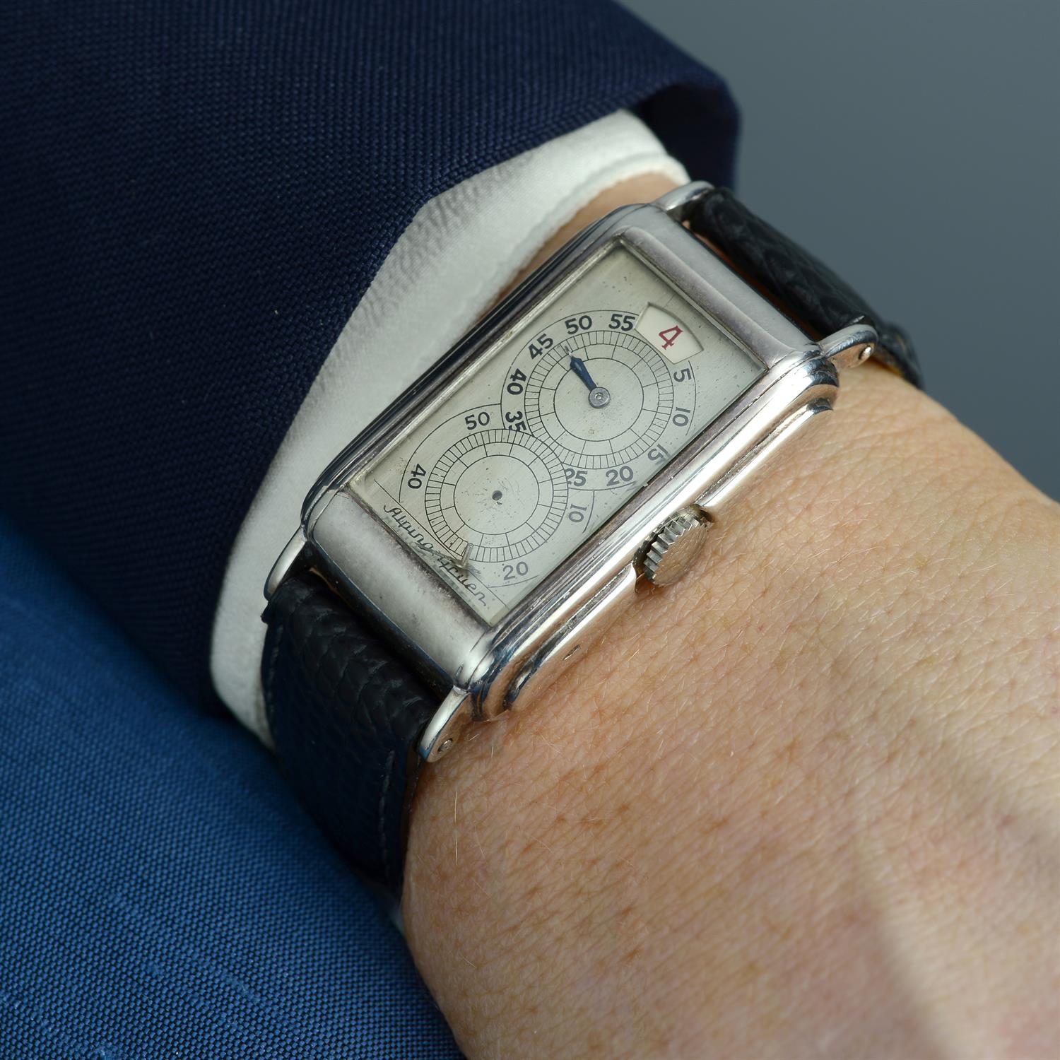 ALPINA-GRUEN - a white metal jump hour wrist watch, 20x36mm. - Image 5 of 5
