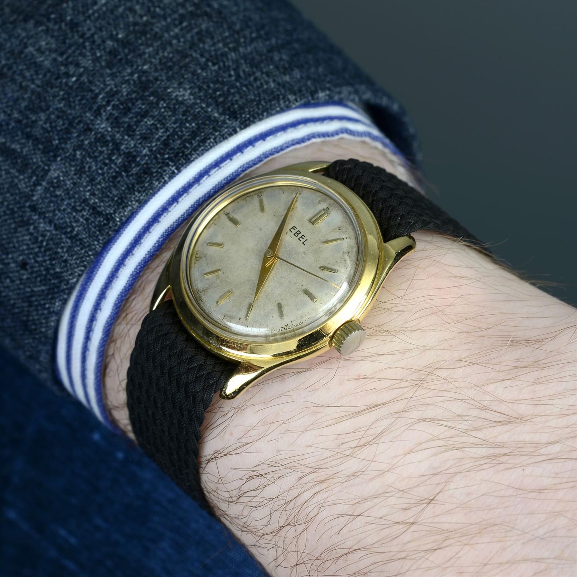 EBEL - a yellow metal wrist watch, 33mm. - Image 5 of 6