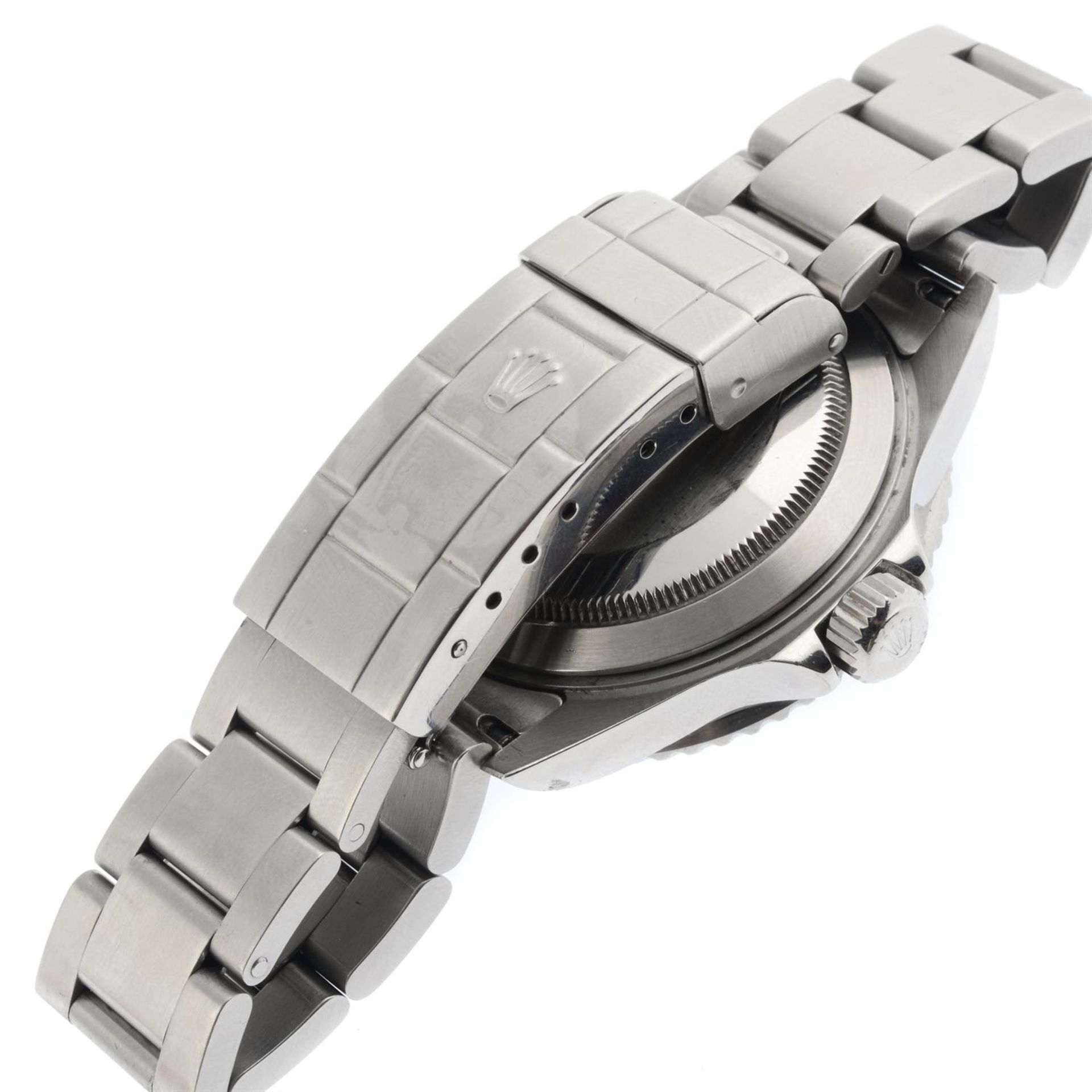 ROLEX - a stainless steel Oyster Perpetual Submariner bracelet watch, 40mm. - Image 3 of 5