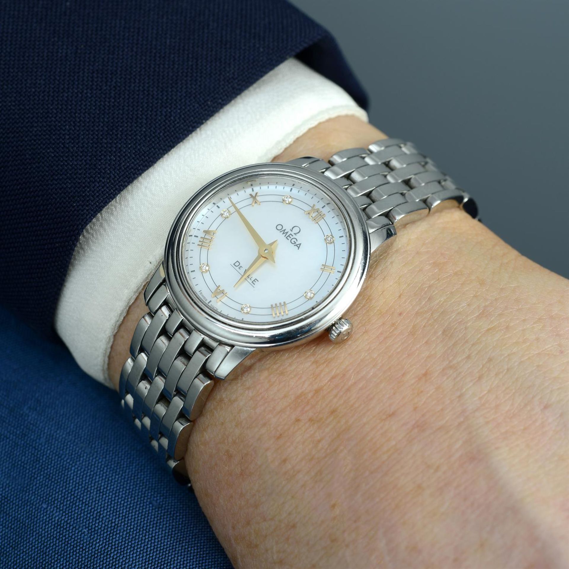 OMEGA - a stainless steel De Ville bracelet watch, 27mm. - Image 5 of 5