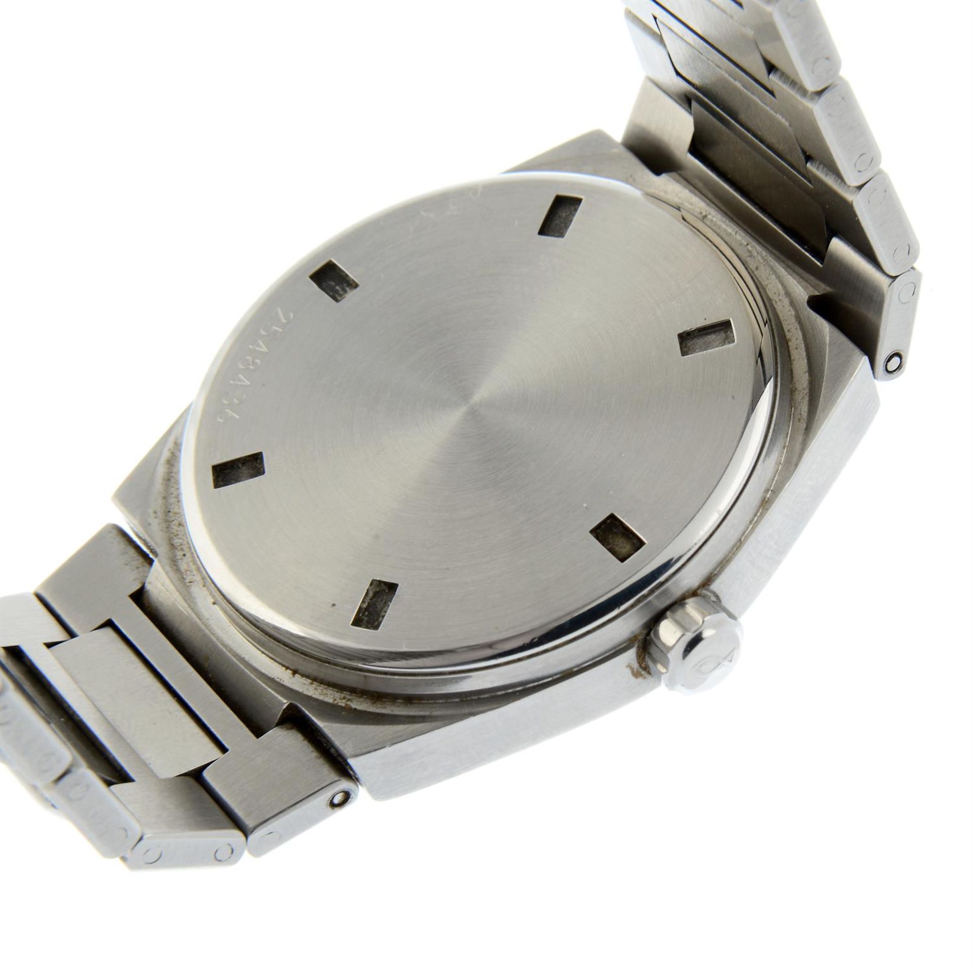 IWC - a stainless steel Ingenieur bracelet watch, 34mm. - Image 4 of 5