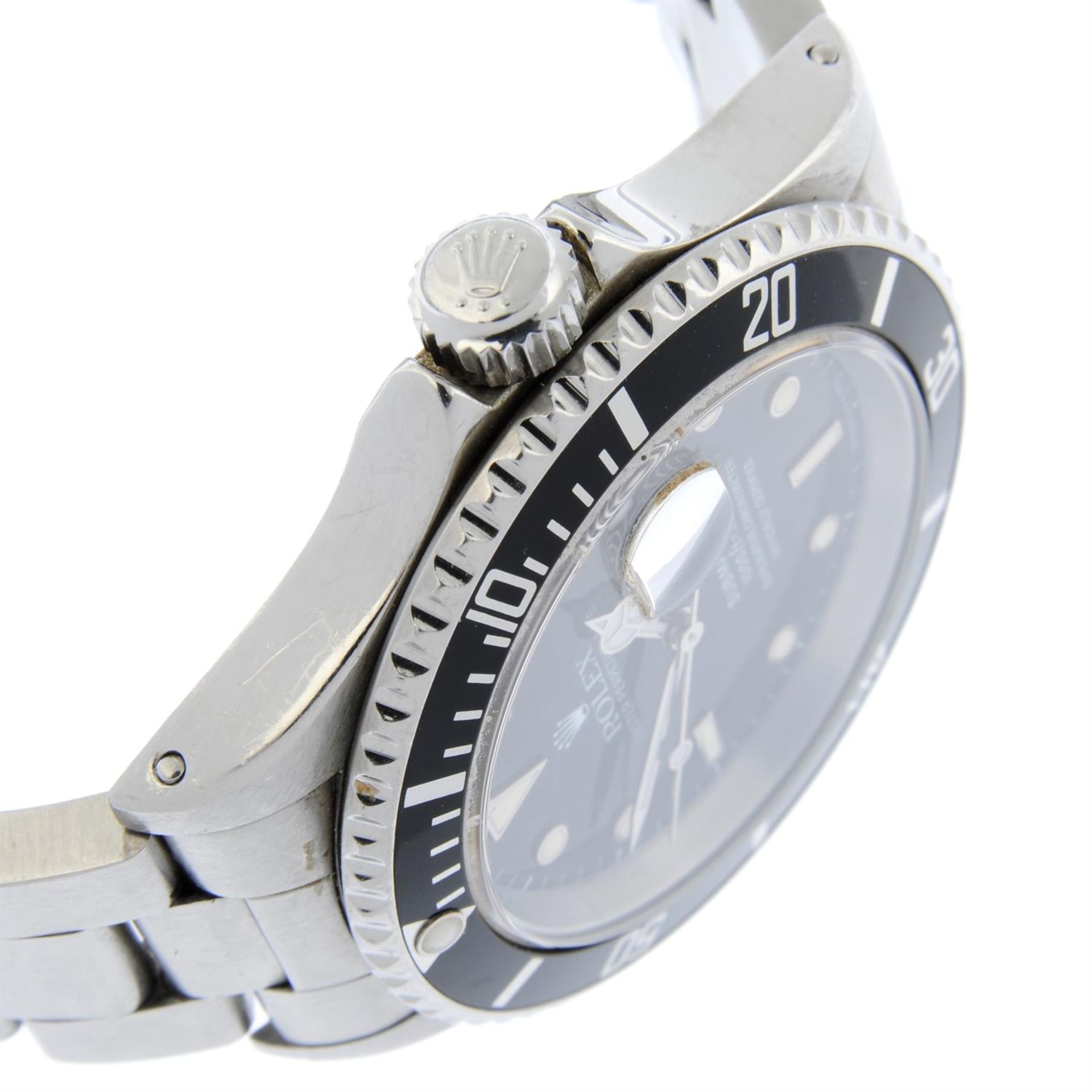 ROLEX - a stainless steel Oyster Perpetual Submariner bracelet watch, 40mm. - Image 3 of 6