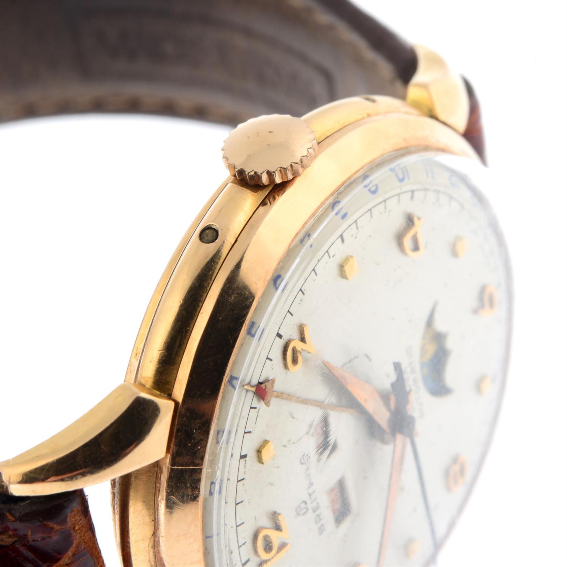 BREITLING - a yellow metal Datora triple-date wrist watch, 36mm. - Image 4 of 5