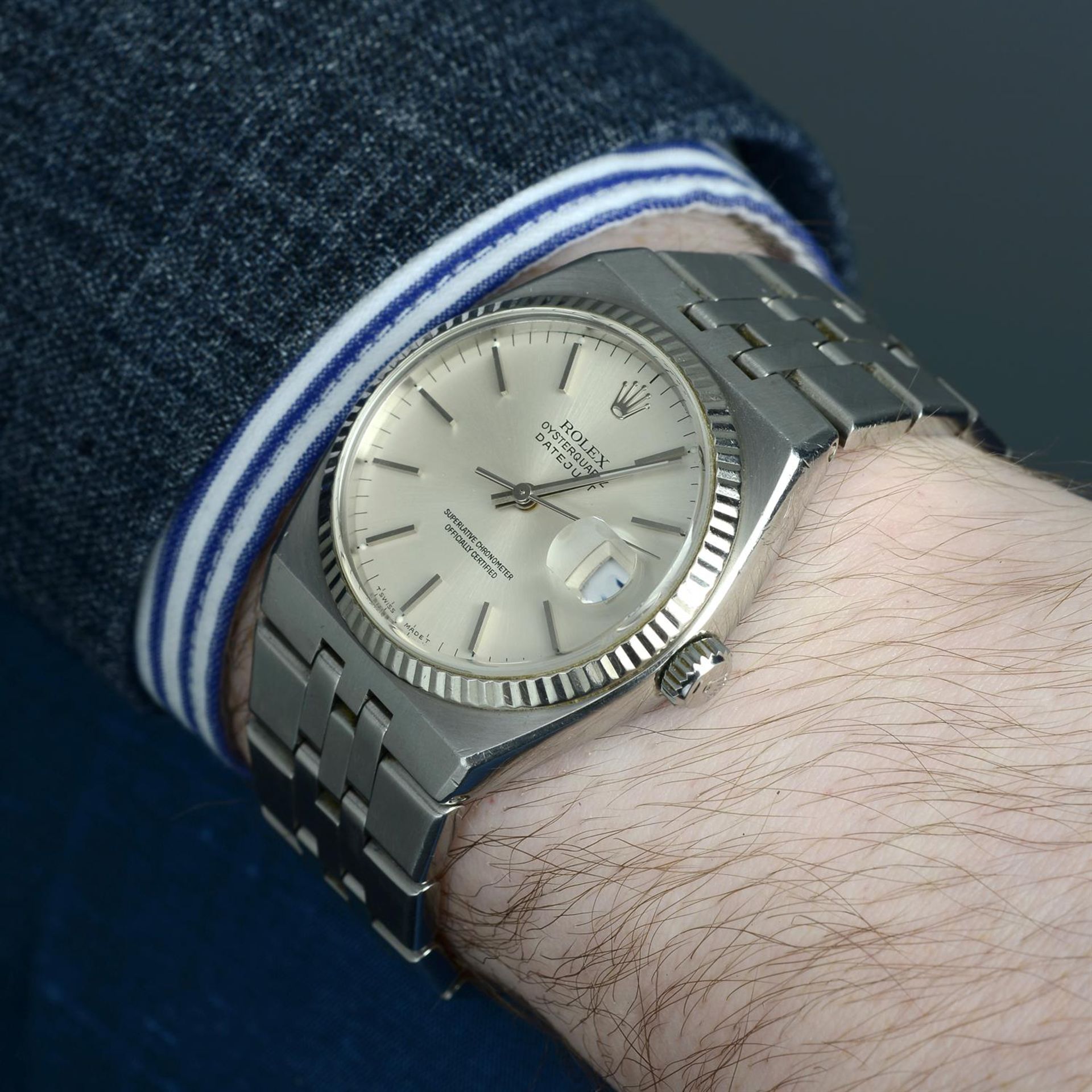 ROLEX - a stainless steel Oysterquartz Datejust bracelet watch, 36mm. - Image 5 of 5