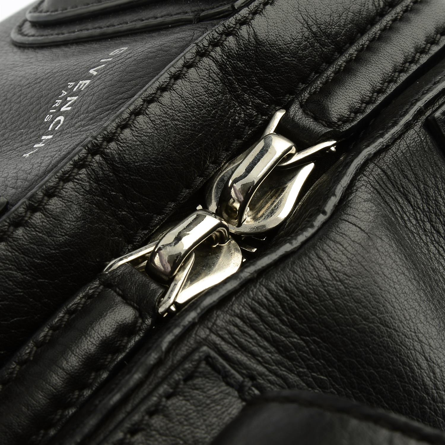 GIVENCHY - a black leather Nightingale handbag. - Image 4 of 5