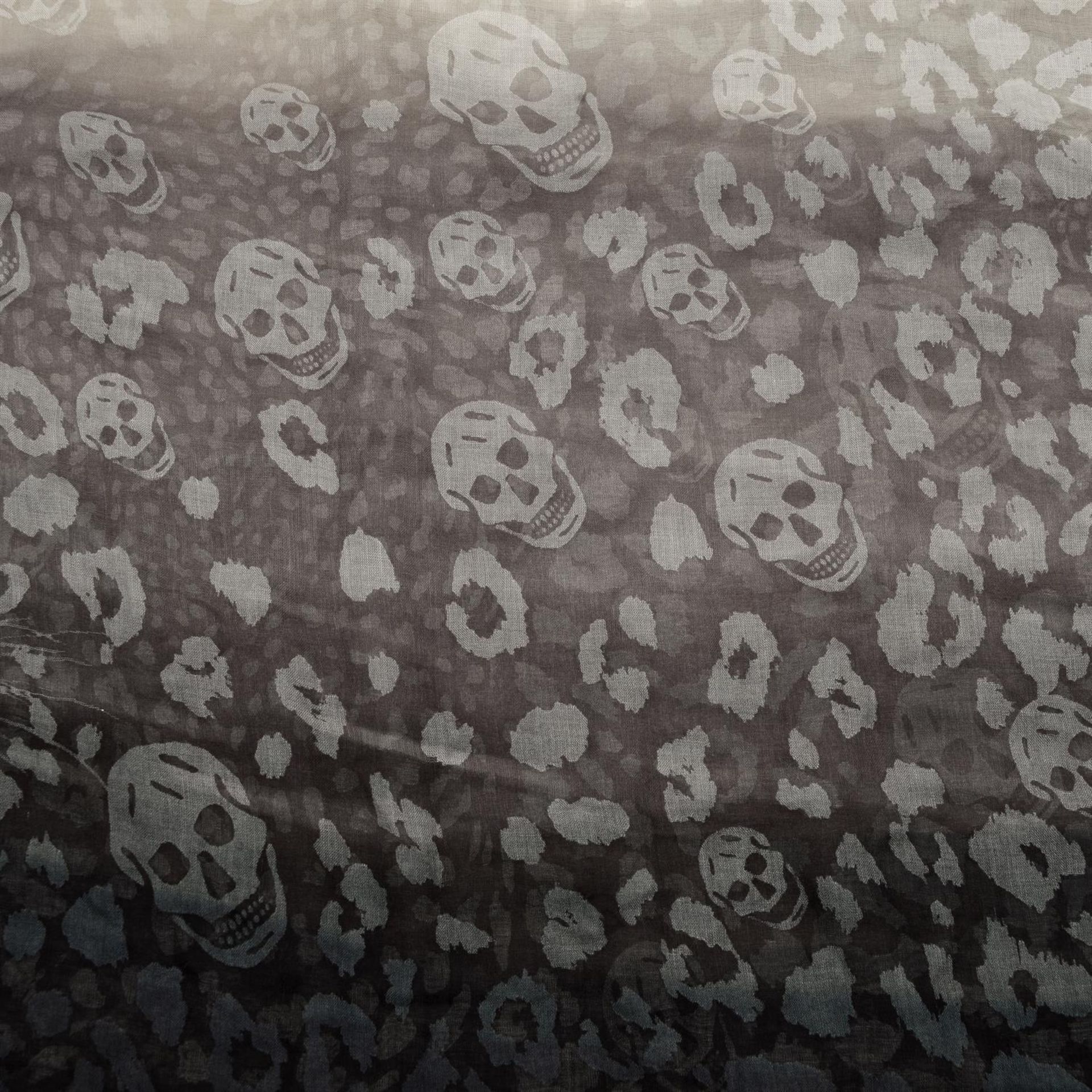 ALEXANDER MCQUEEN – a silk blend greyscale skull print stole. - Image 3 of 3