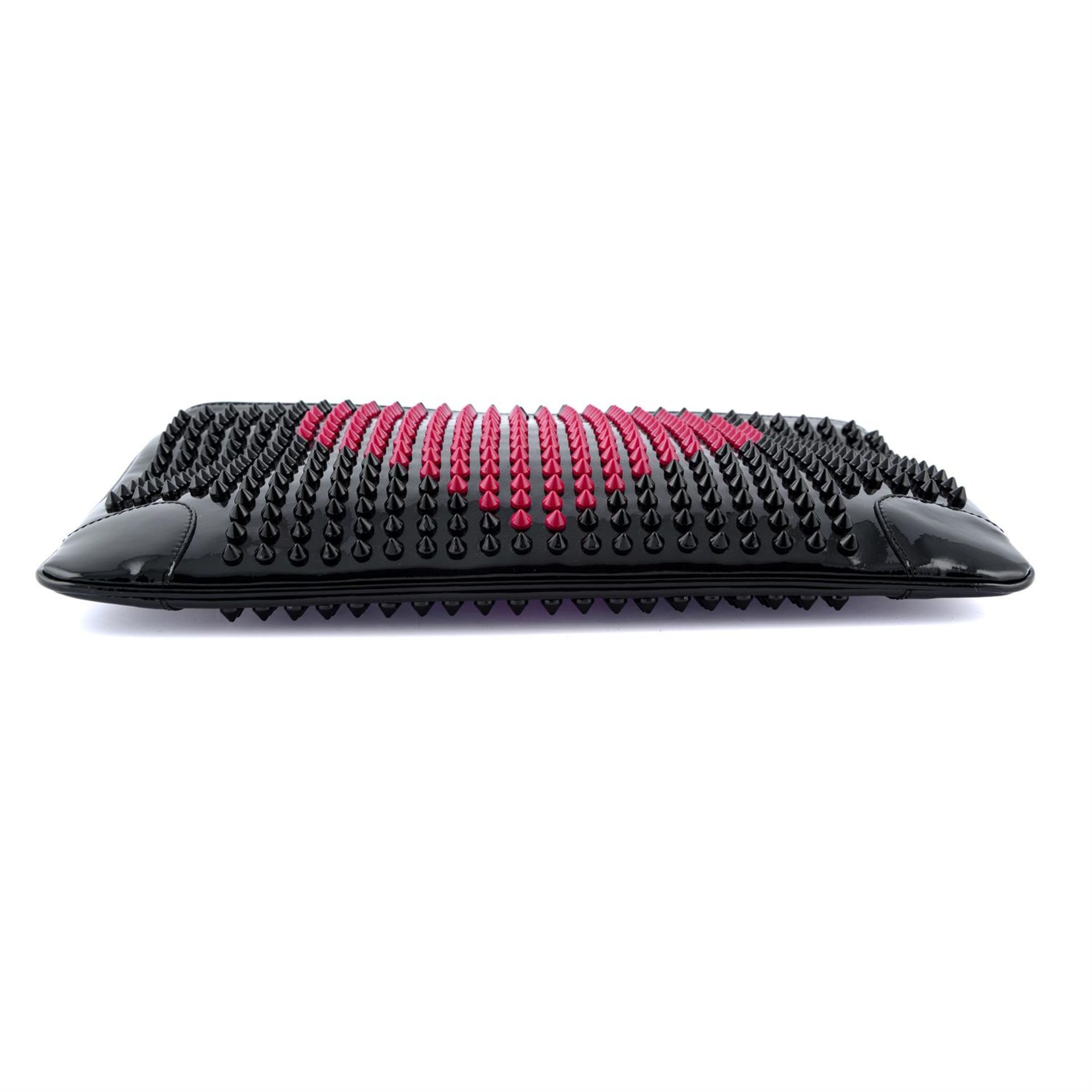 CHRISTIAN LOUBOUTIN - a black patent leather spiked Loubiposh Valentines clutch bag. - Image 4 of 4