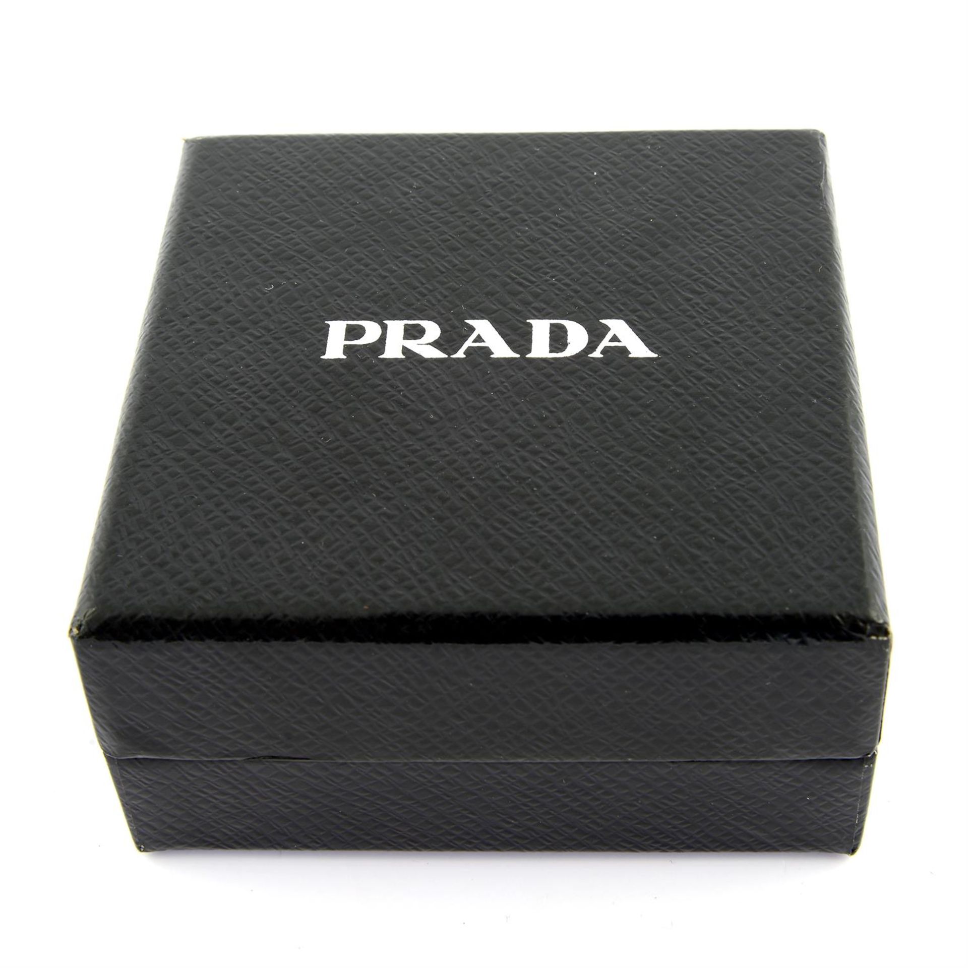 PRADA - a patent green leather flower bracelet. - Image 3 of 3