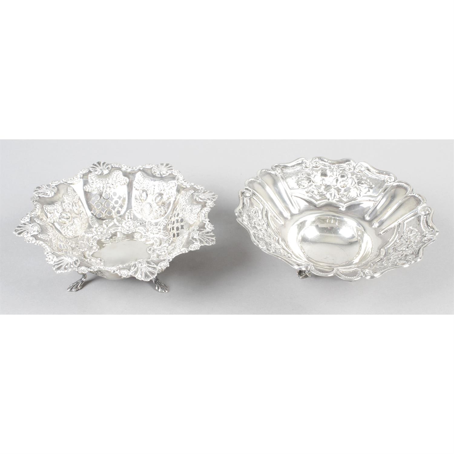 A late Victorian small silver pierced dish, together with another small dish marked 925. (2).