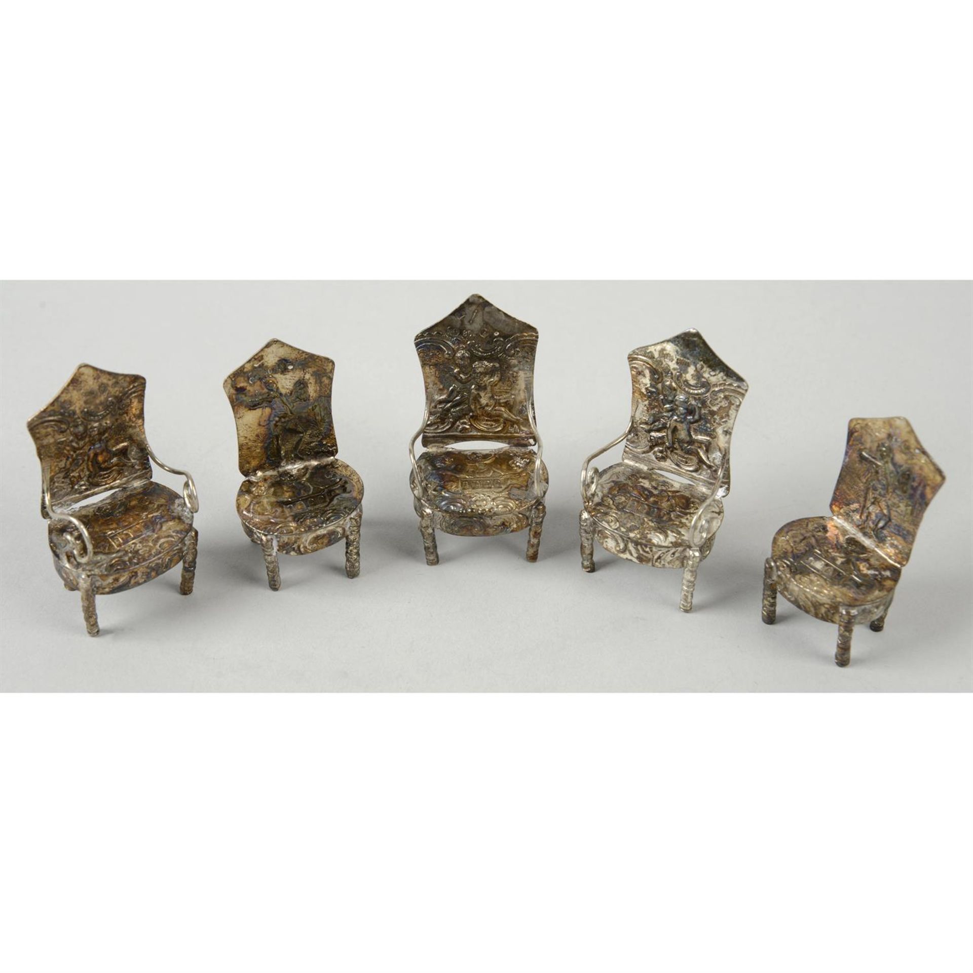 A collection of silver miniature or toy furniture to include a settee, two chairs & a cabinet table, - Image 4 of 5