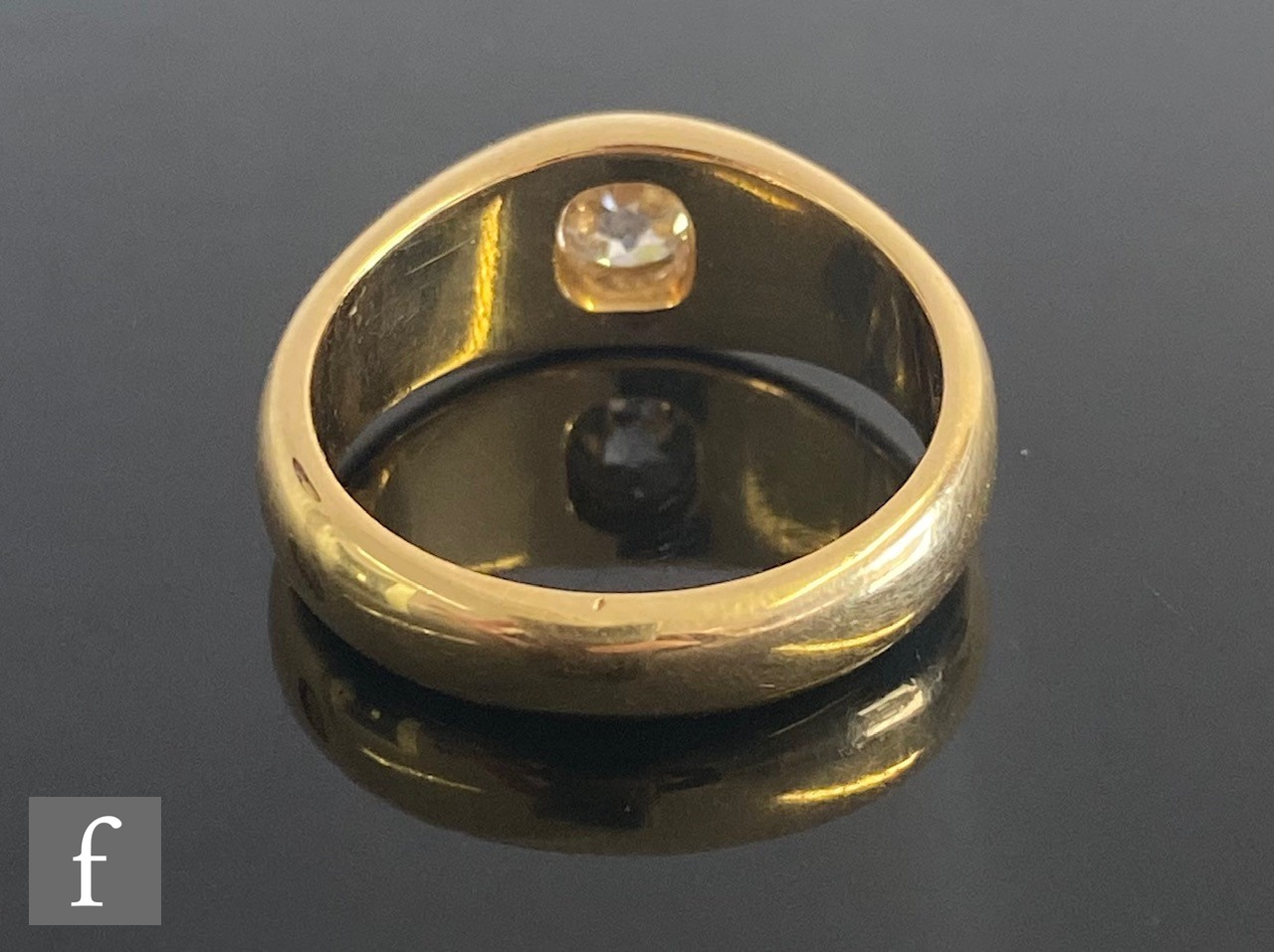 An early 20th Century 18ct diamond solitaire ring, cushioned, collar set, old cut stone, weight - Image 4 of 6